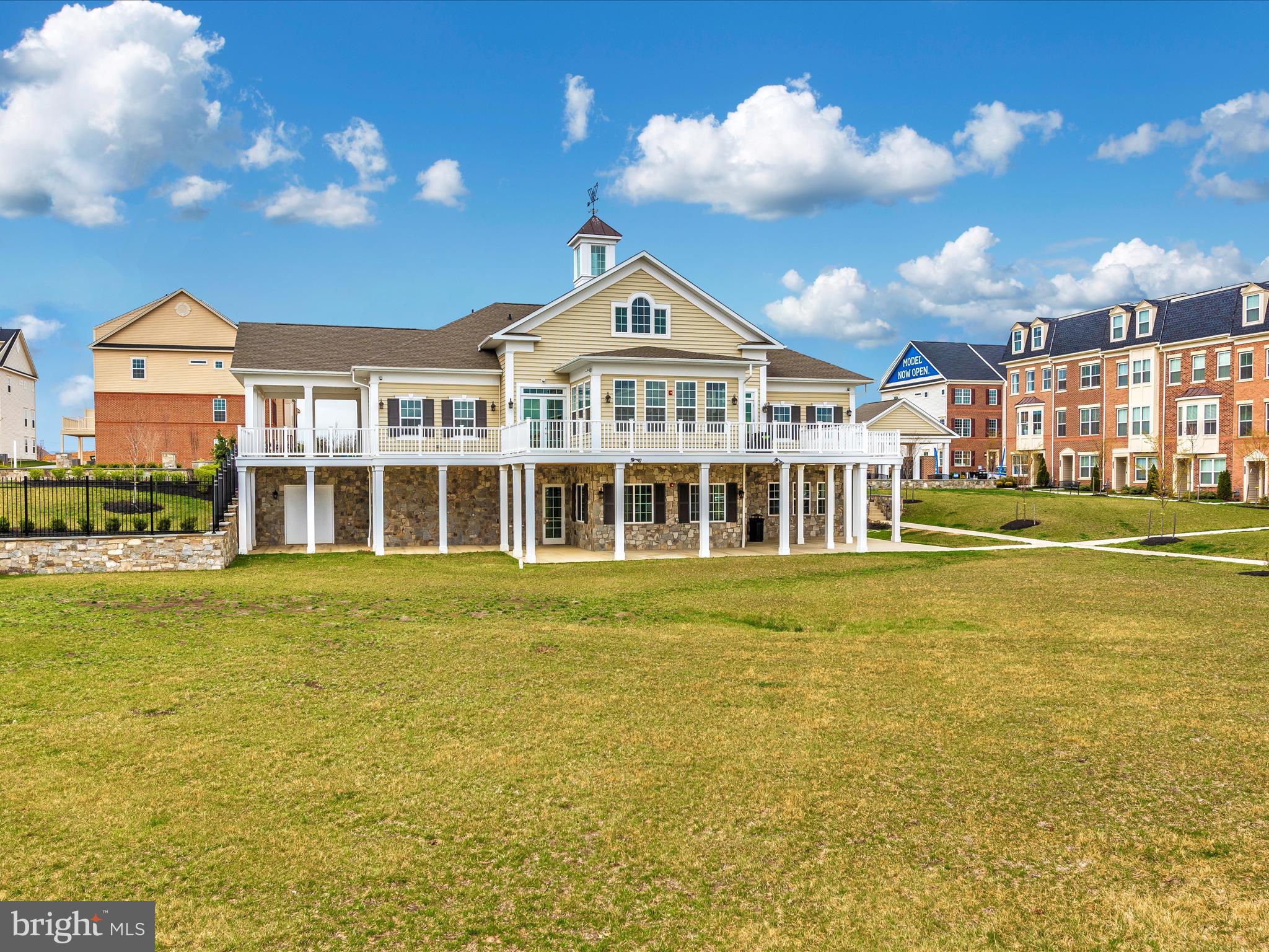 WESTVIEW SOUTH - Residential