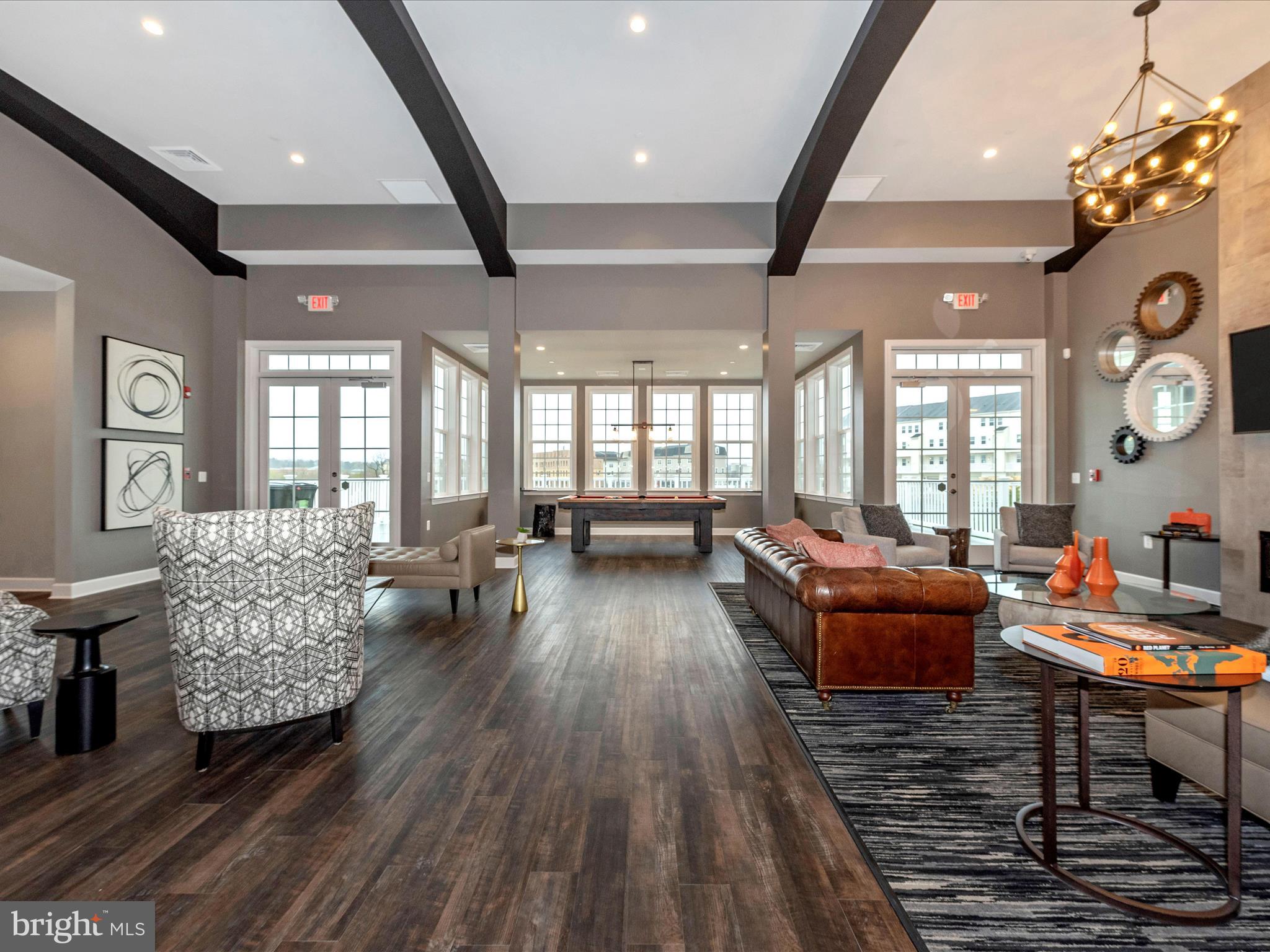 WESTVIEW SOUTH - Residential