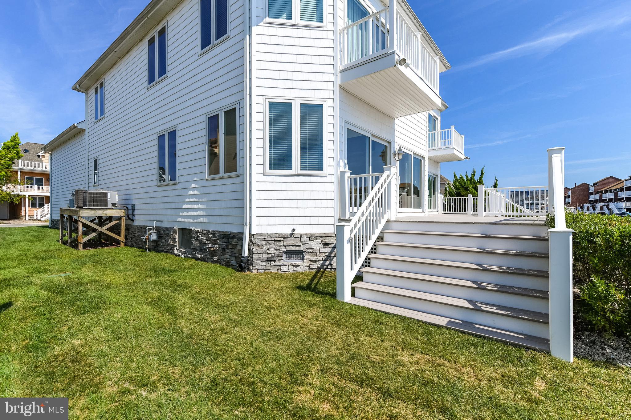 HERON HARBOUR - Residential