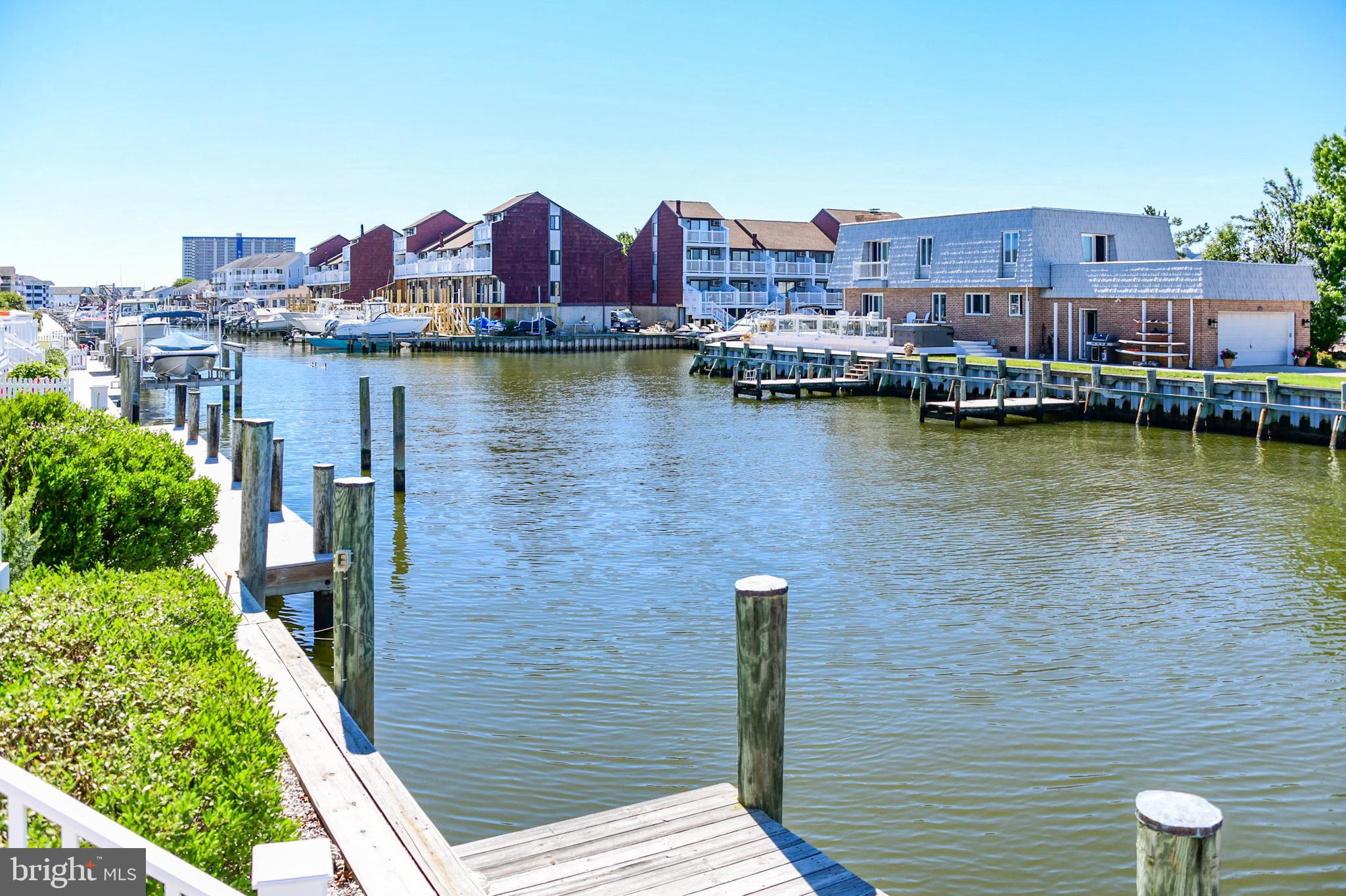 HERON HARBOUR - Residential