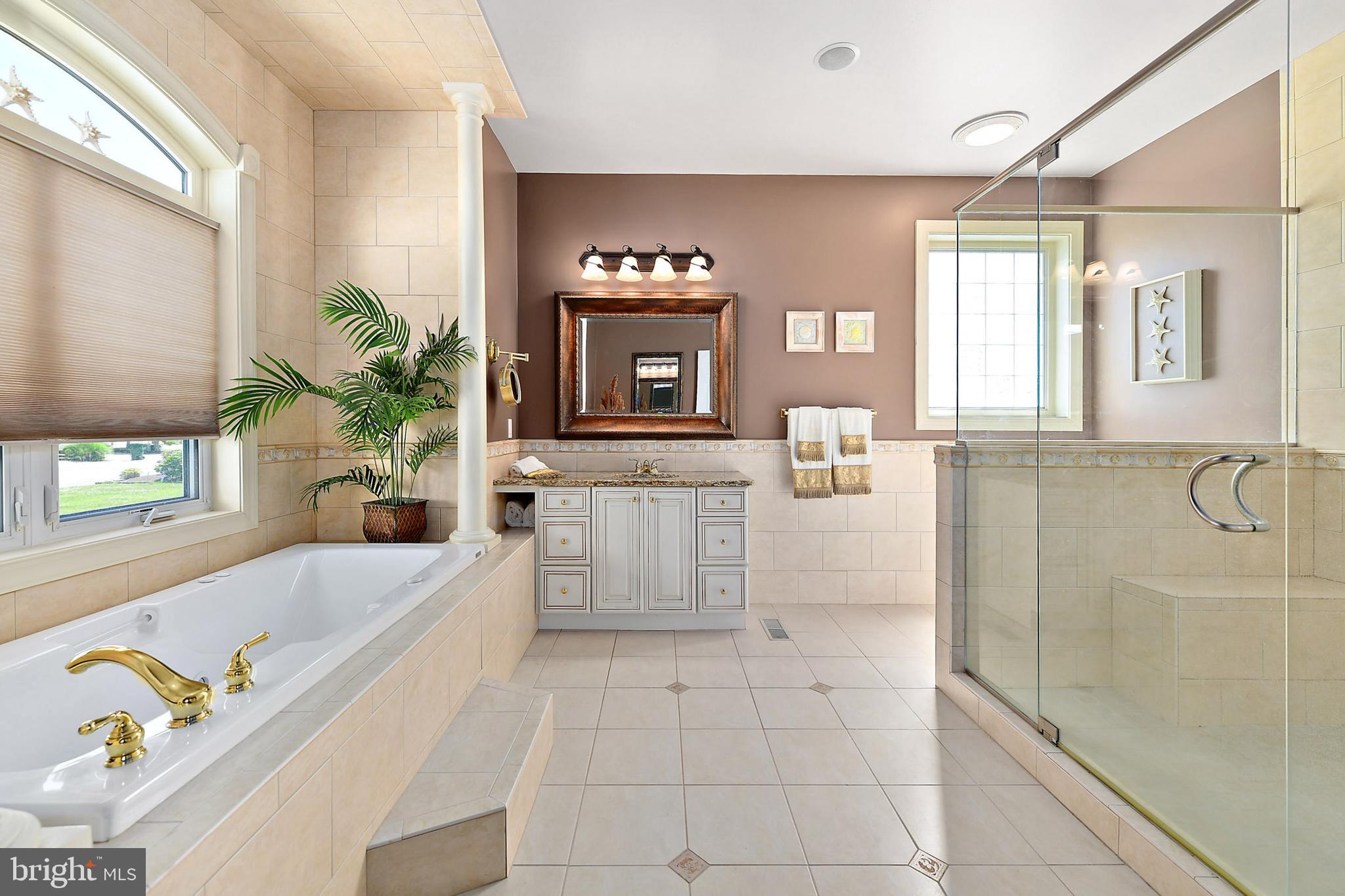 HERON HARBOUR - Residential