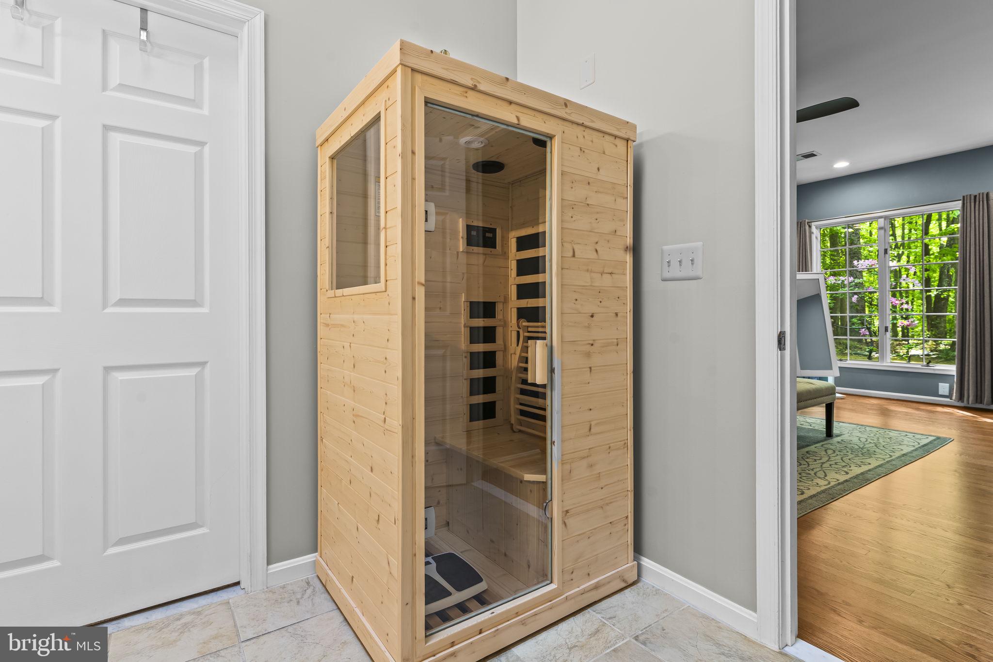 FERRY LANDING WOODS - Residential