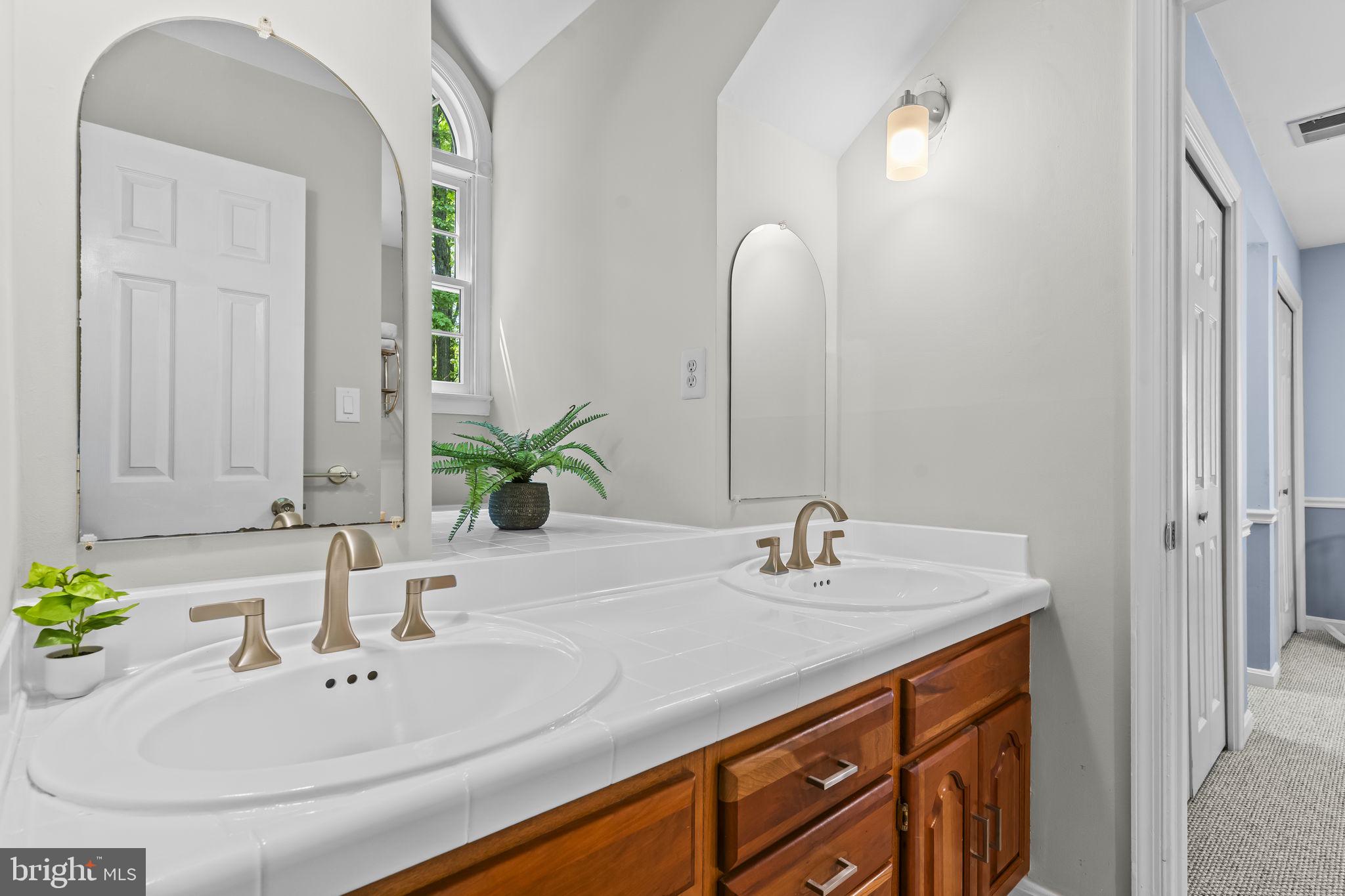 FERRY LANDING WOODS - Residential