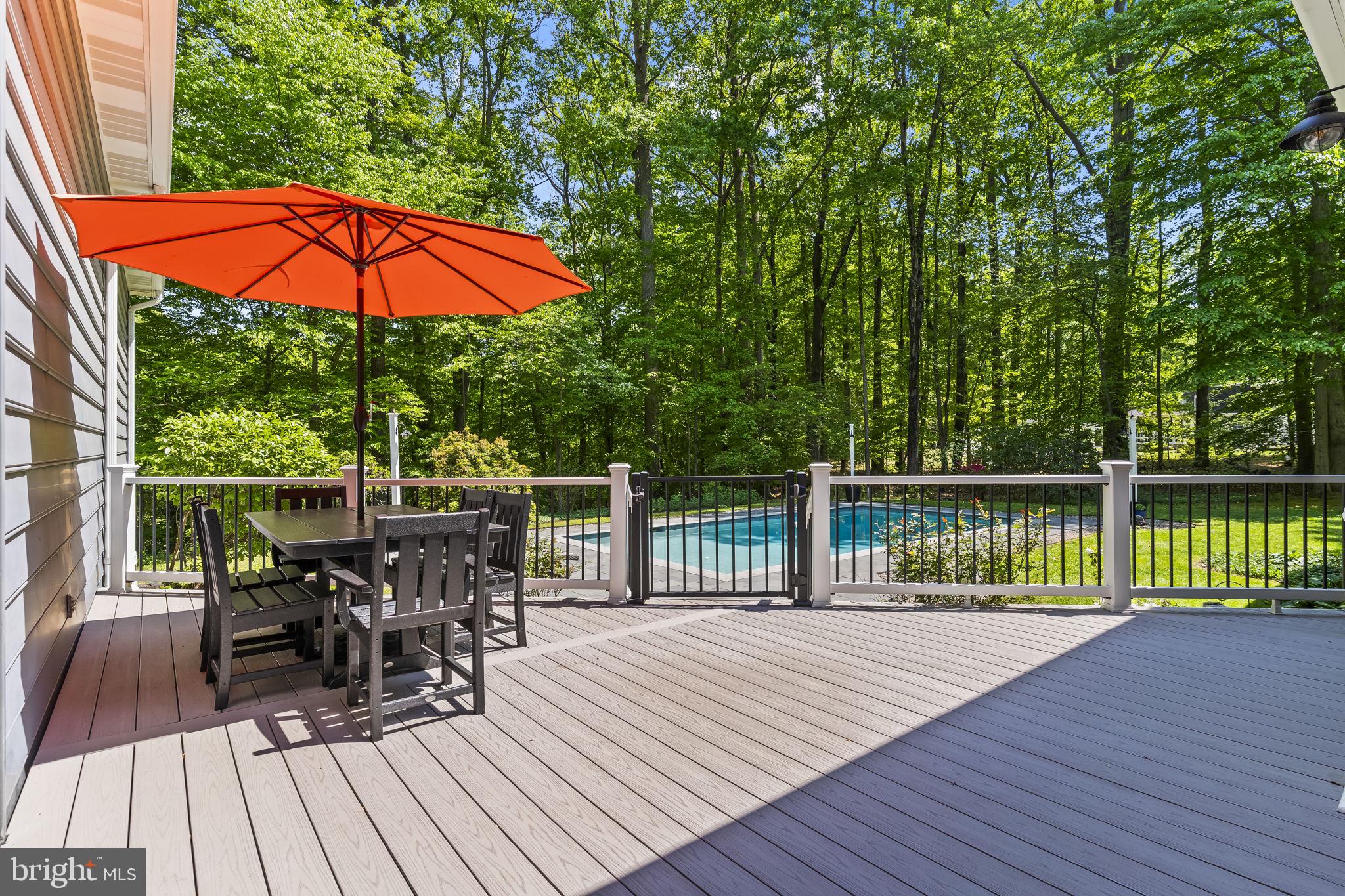 FERRY LANDING WOODS - Residential