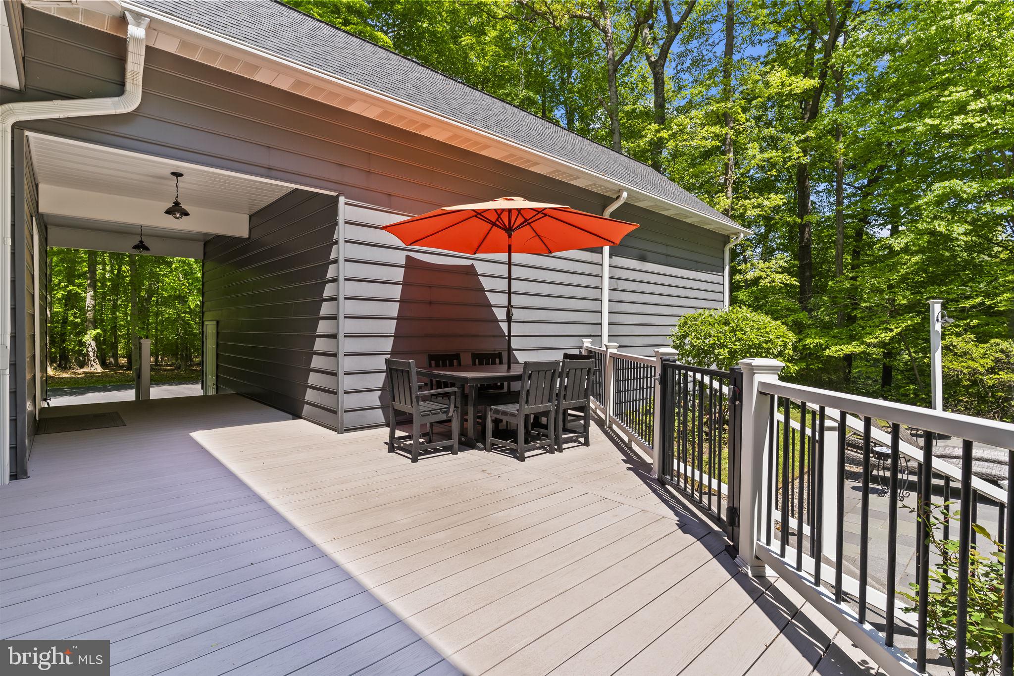 FERRY LANDING WOODS - Residential