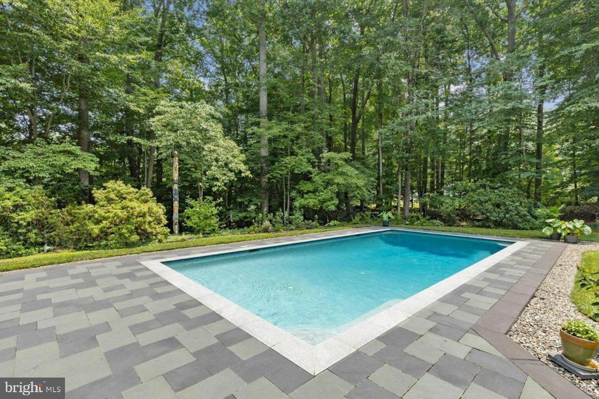 FERRY LANDING WOODS - Residential