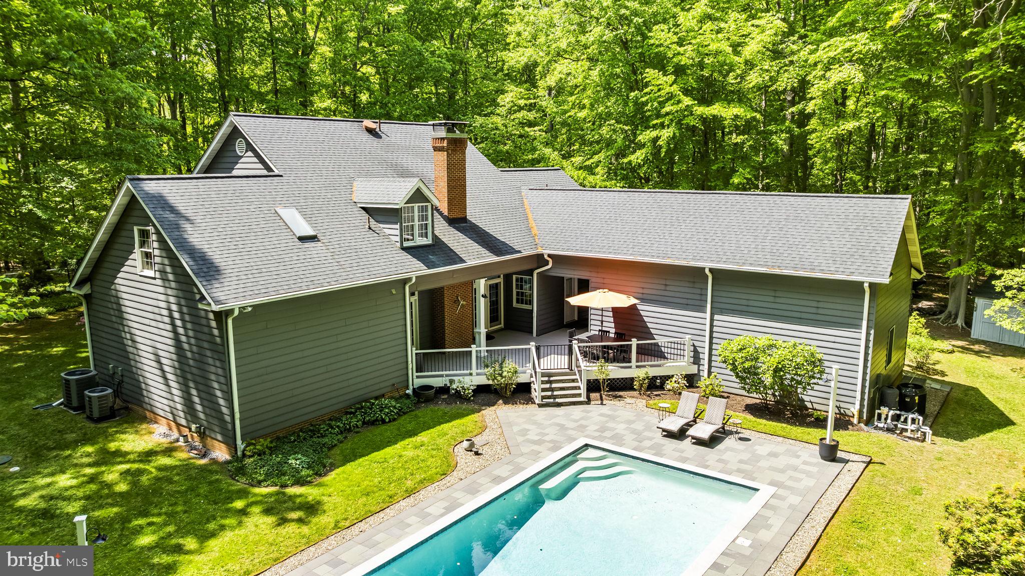 FERRY LANDING WOODS - Residential