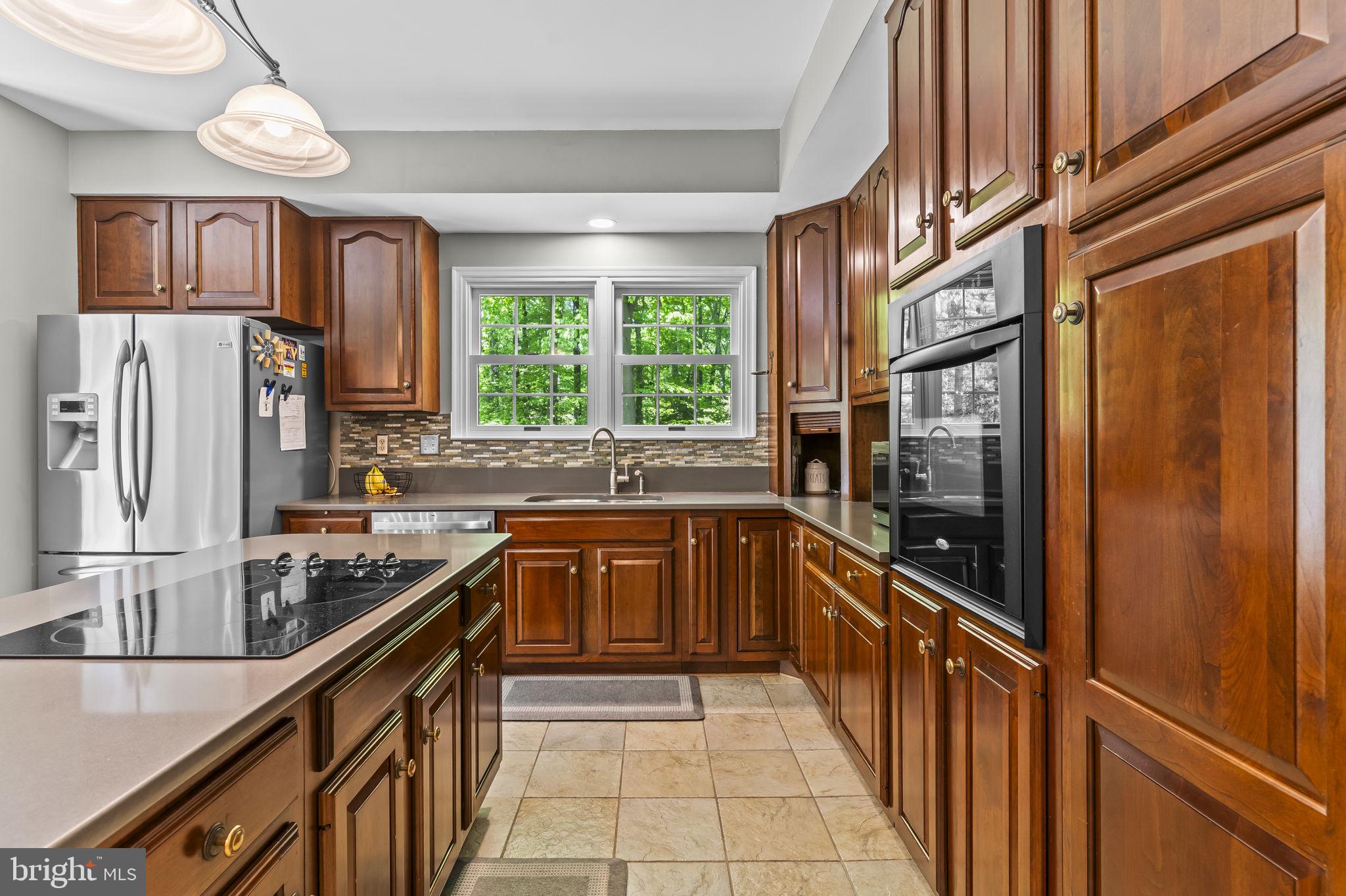 FERRY LANDING WOODS - Residential