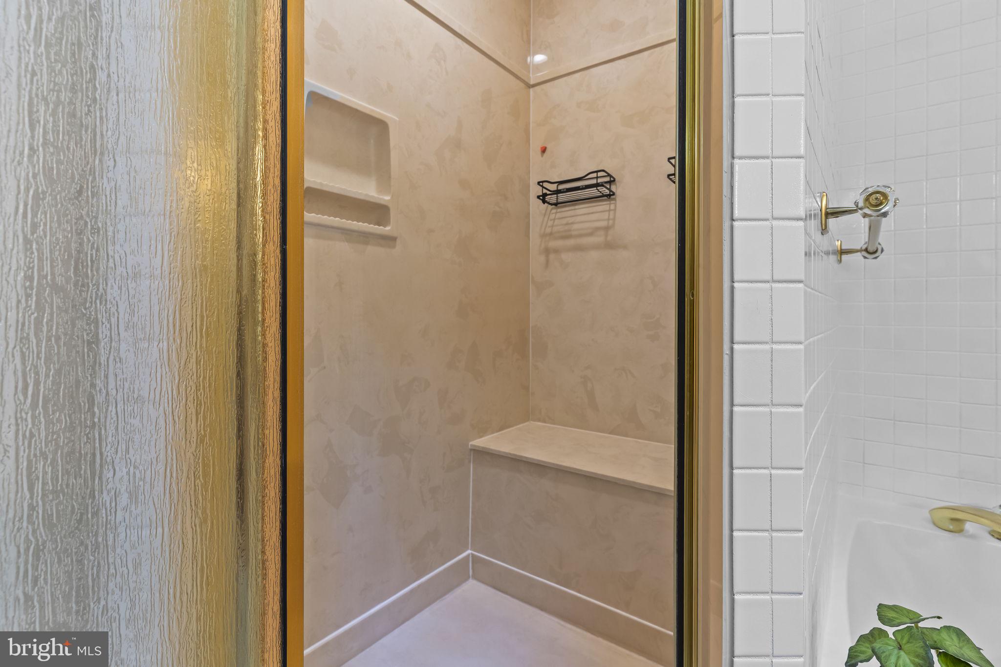 FERRY LANDING WOODS - Residential