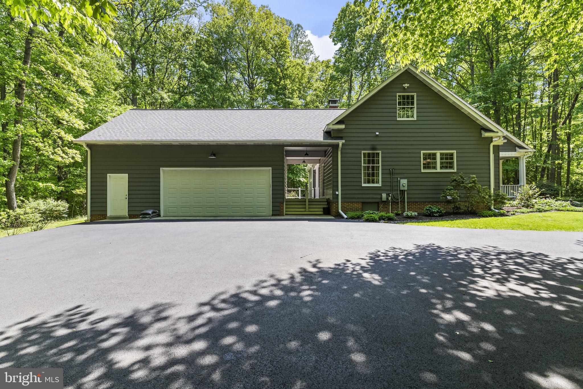 FERRY LANDING WOODS - Residential