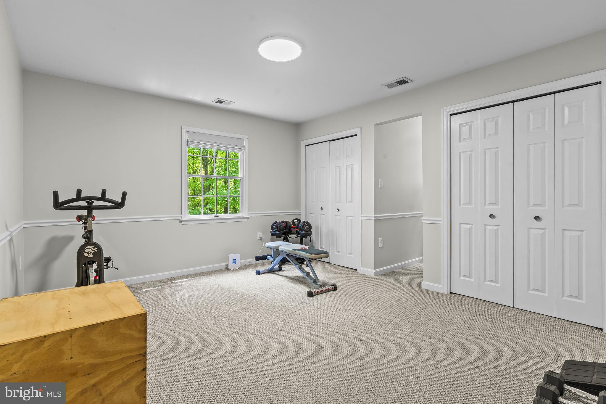 FERRY LANDING WOODS - Residential