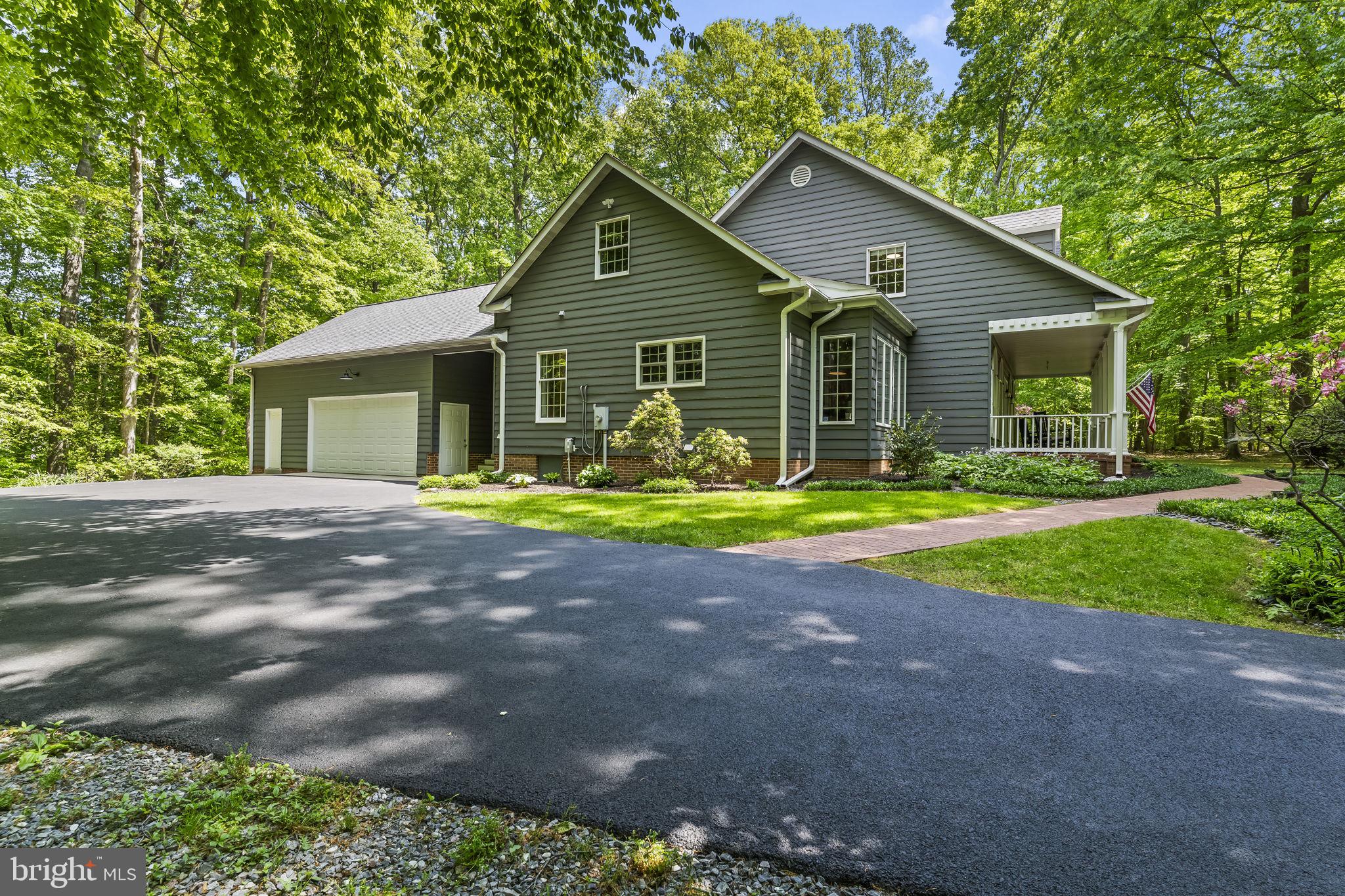FERRY LANDING WOODS - Residential