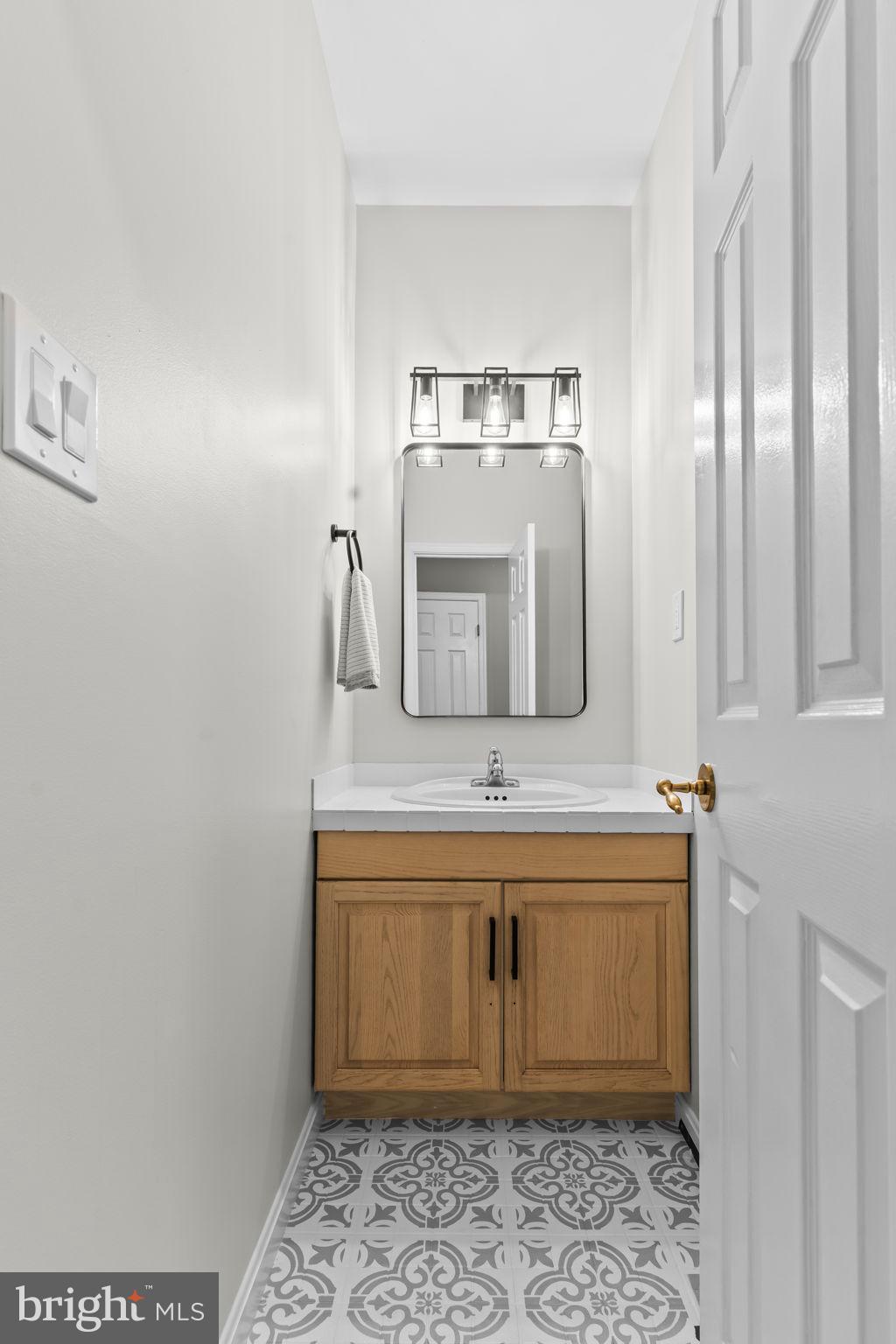 FERRY LANDING WOODS - Residential