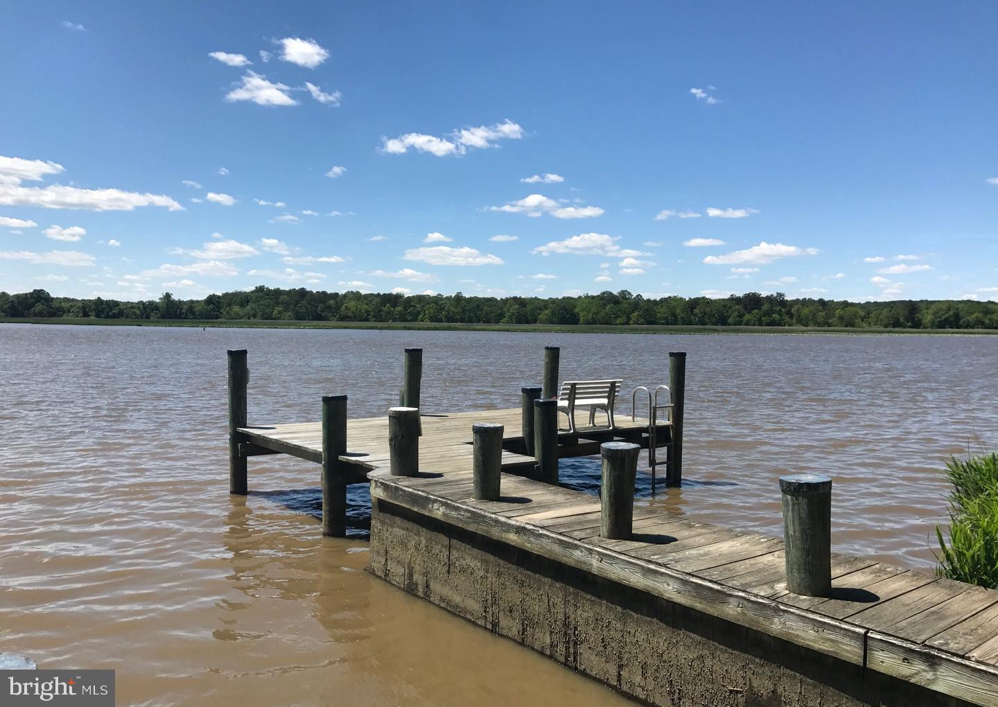 FERRY LANDING WOODS - Residential