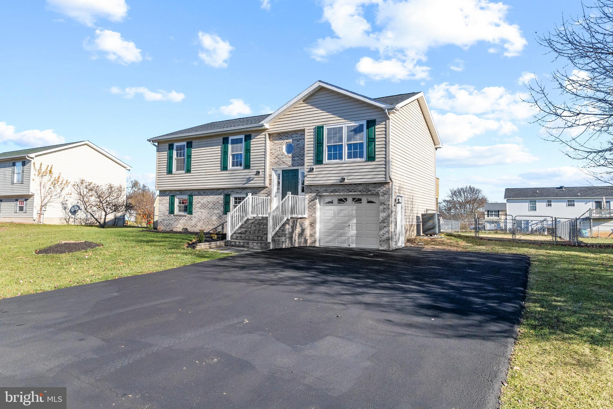 SENECA VILLAGE - Residential