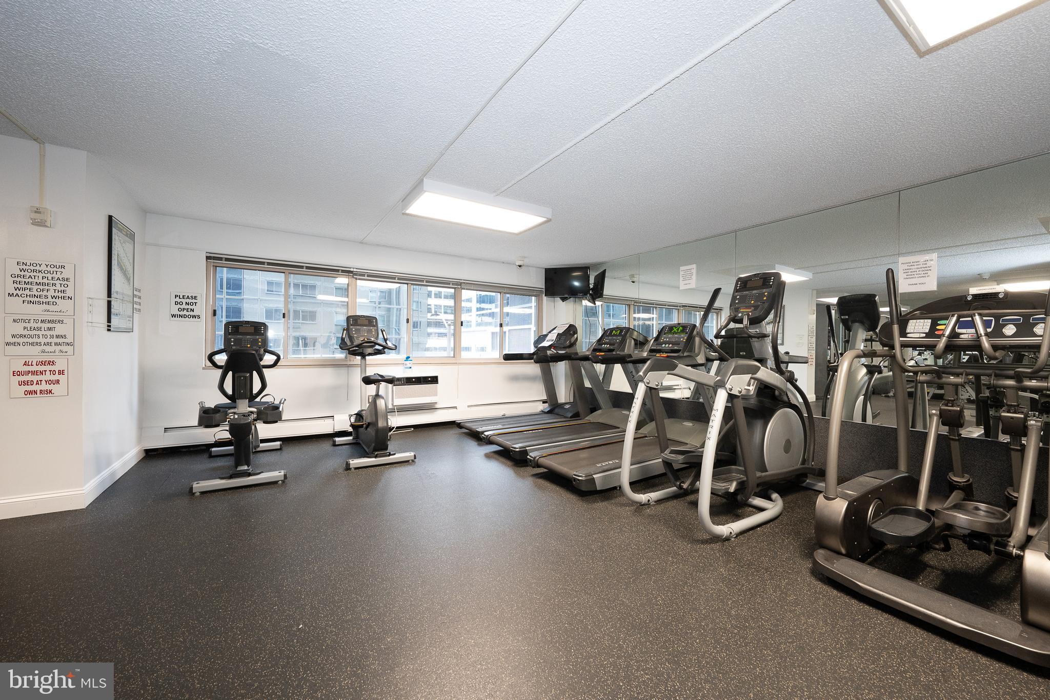 LOGAN CIRCLE - Residential