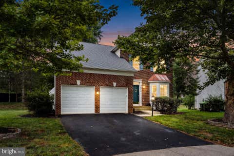 Photo of 18240 Oak Lake Court, LEESBURG, VA 20176 (MLS # VALO2129578)