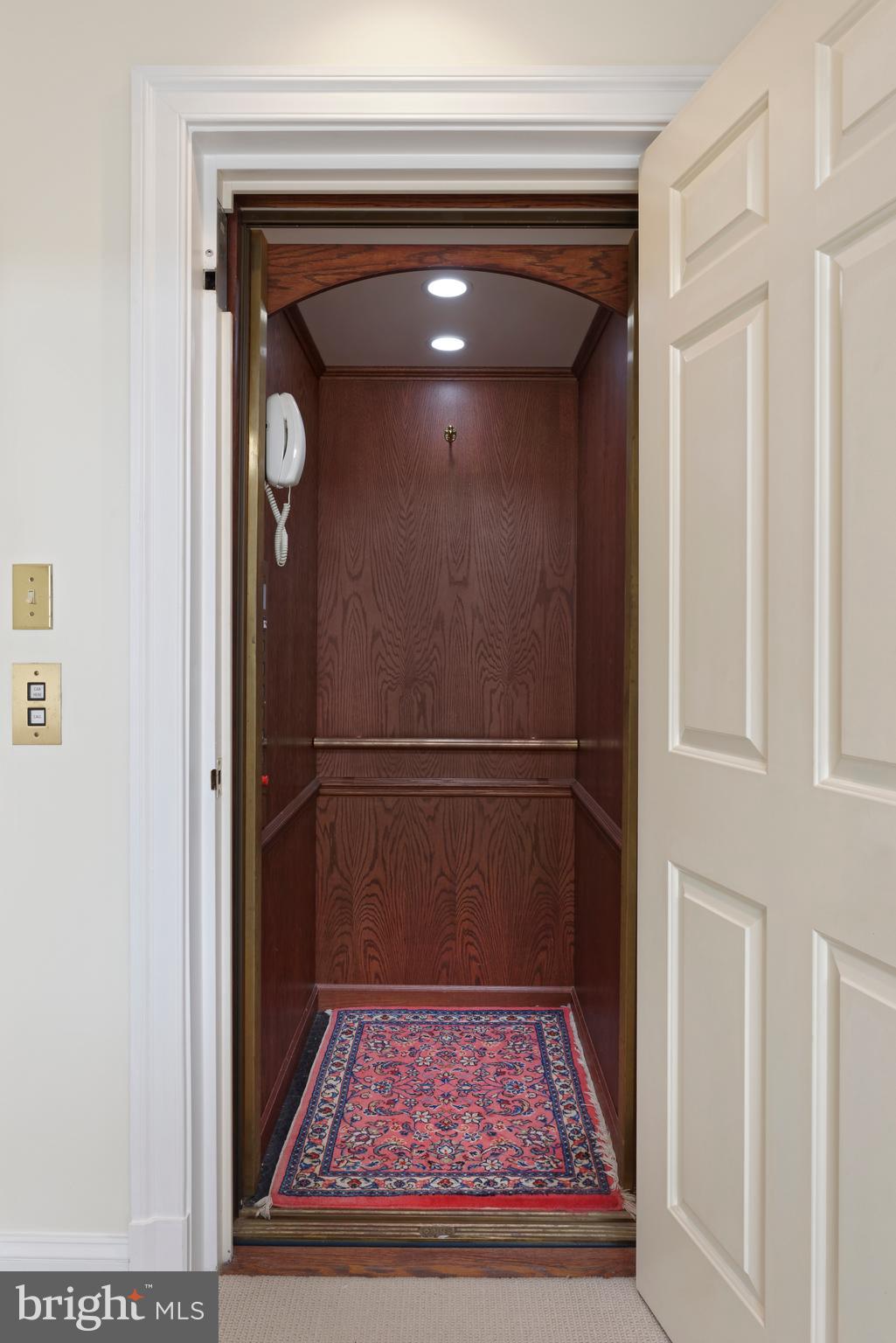 HARBORSIDE - Residential