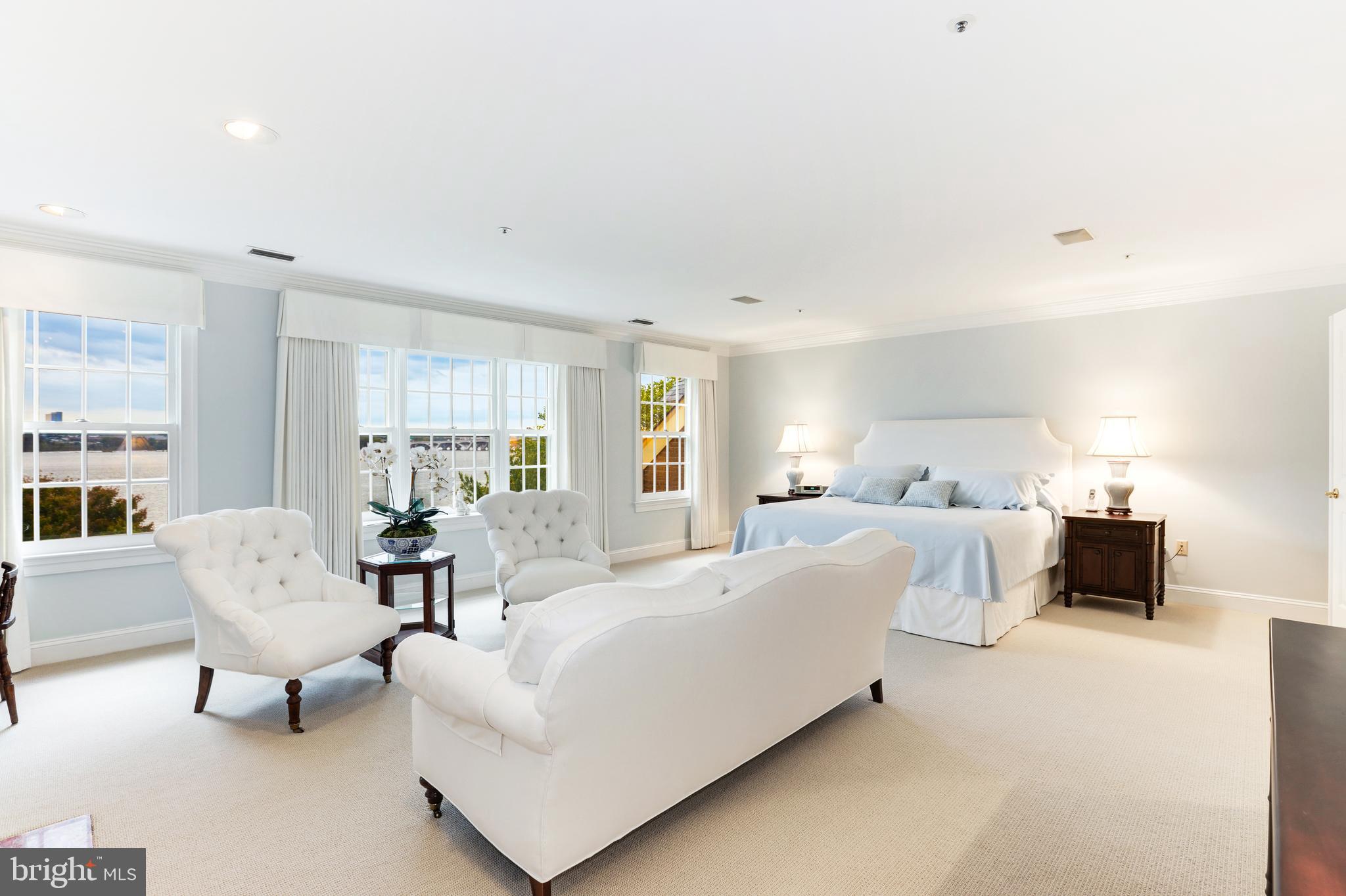 HARBORSIDE - Residential