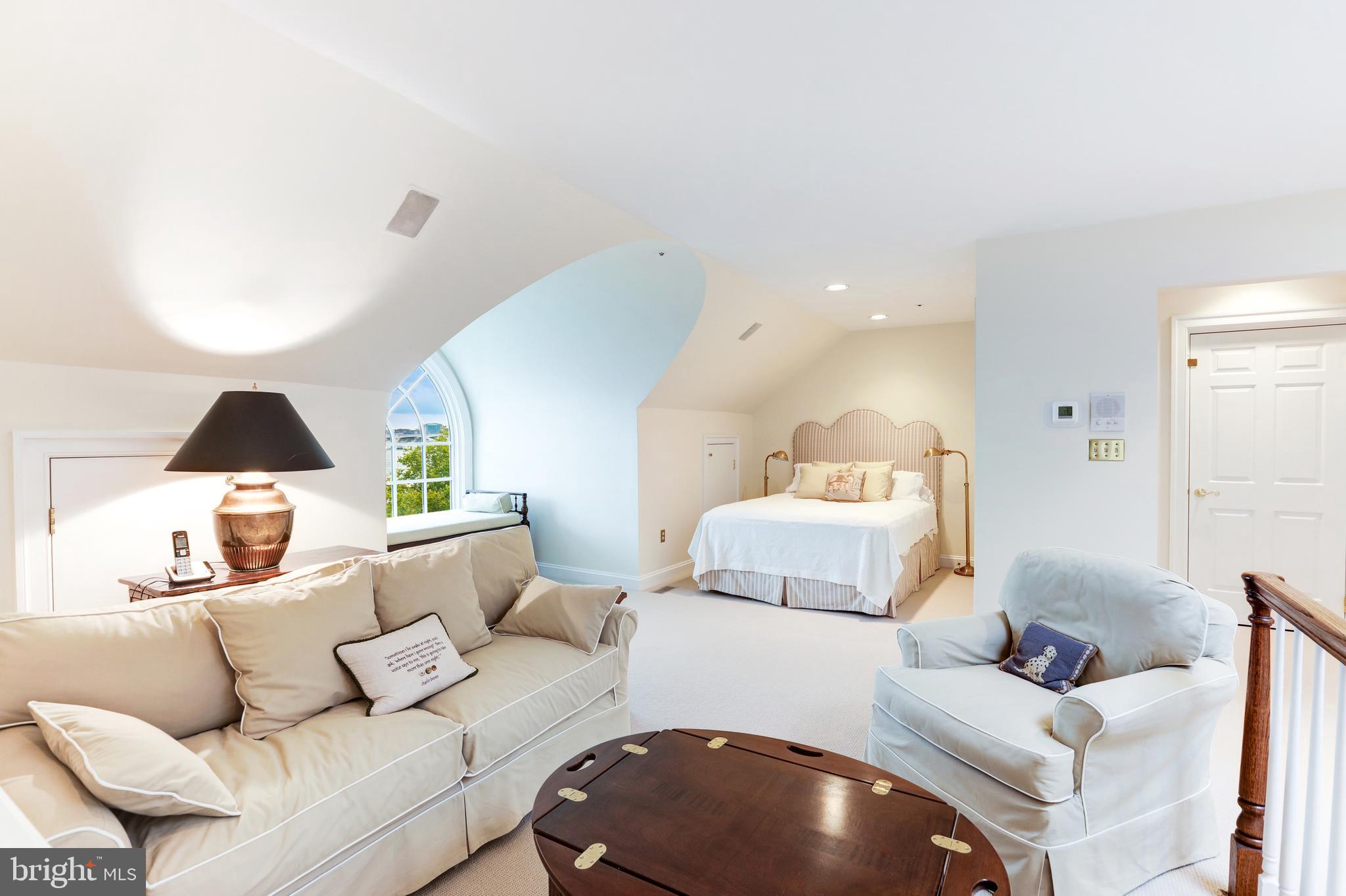 HARBORSIDE - Residential