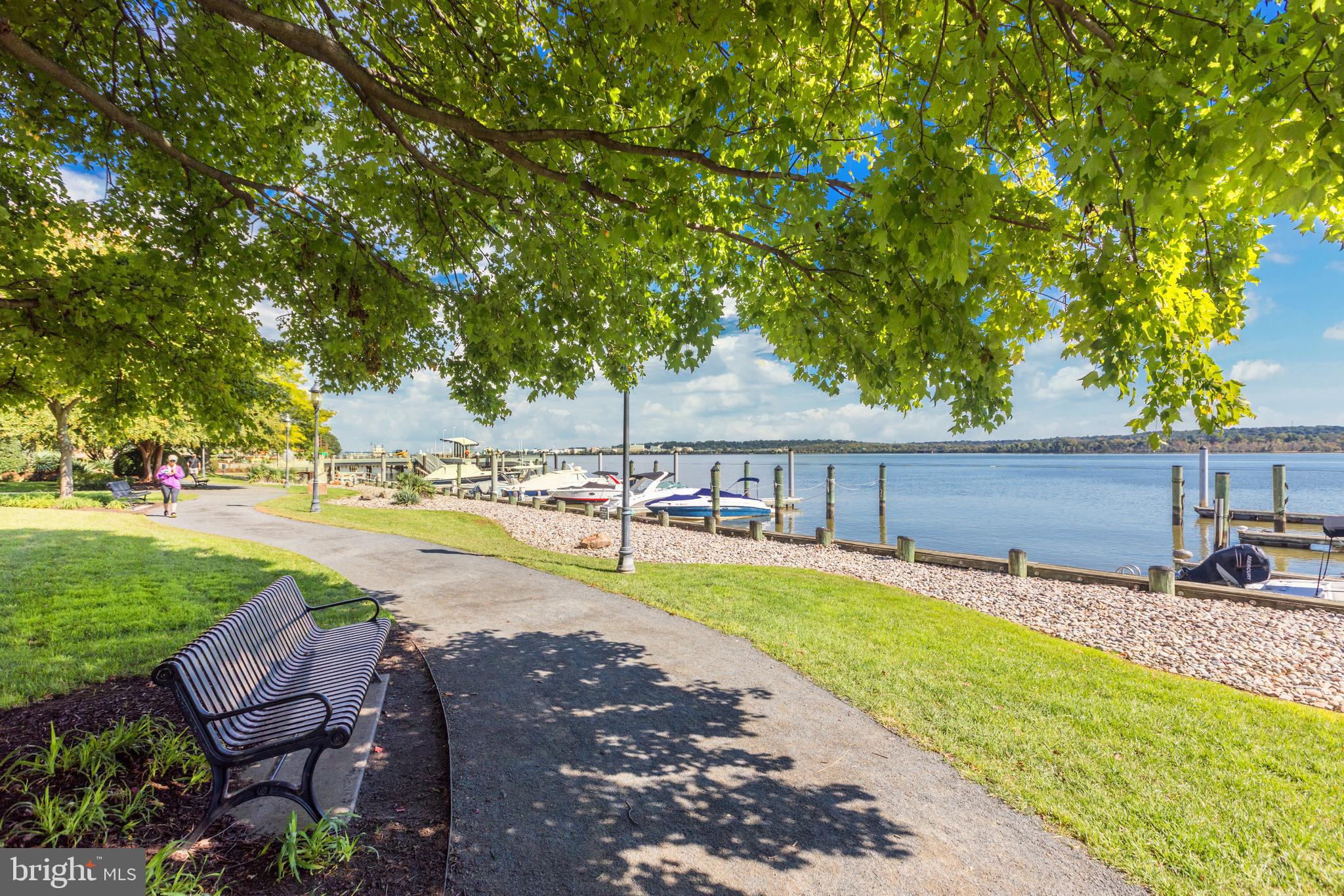 HARBORSIDE - Residential