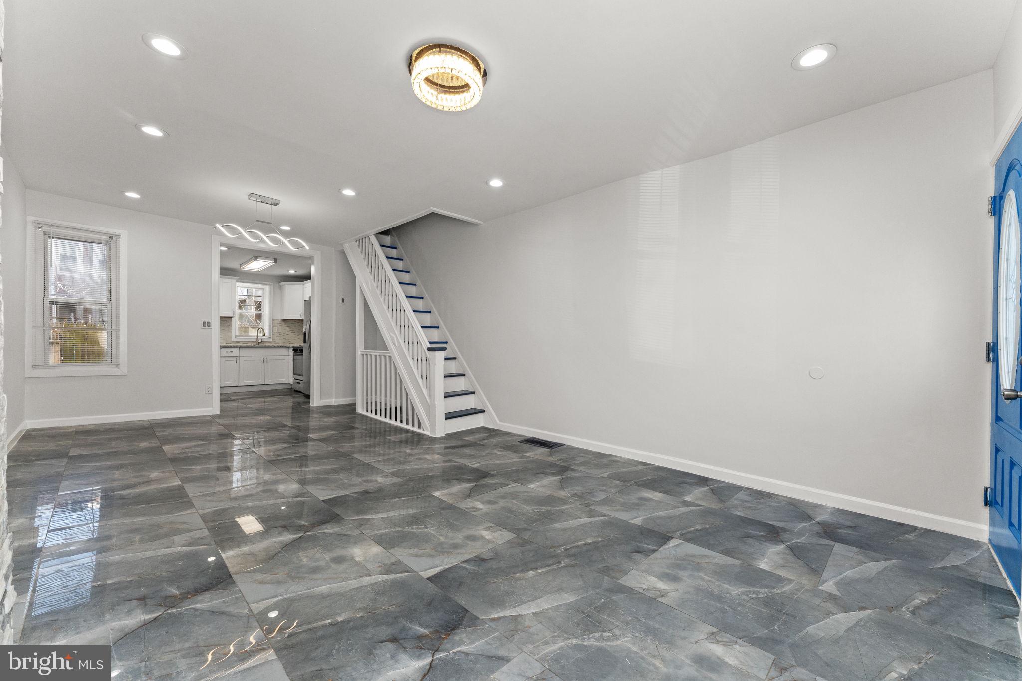 POINT BREEZE - Residential