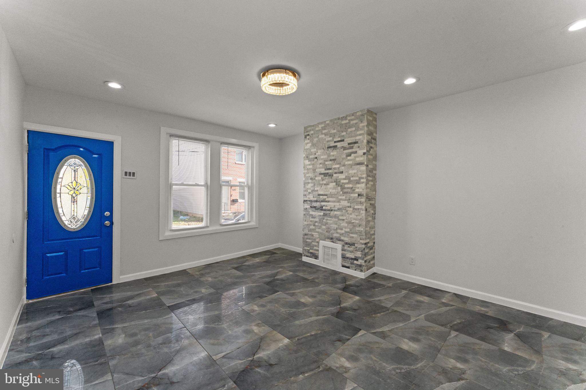 POINT BREEZE - Residential