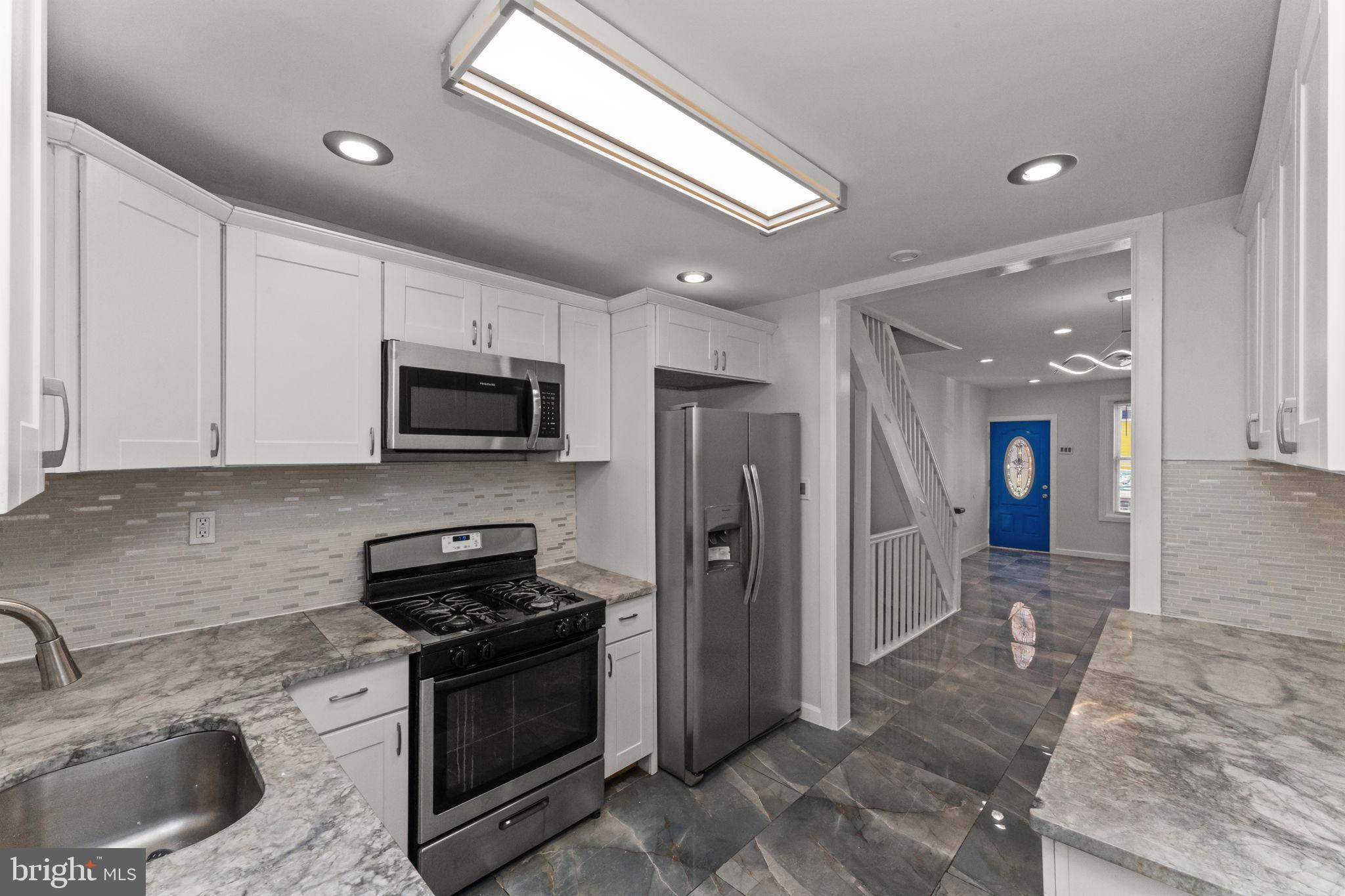 POINT BREEZE - Residential