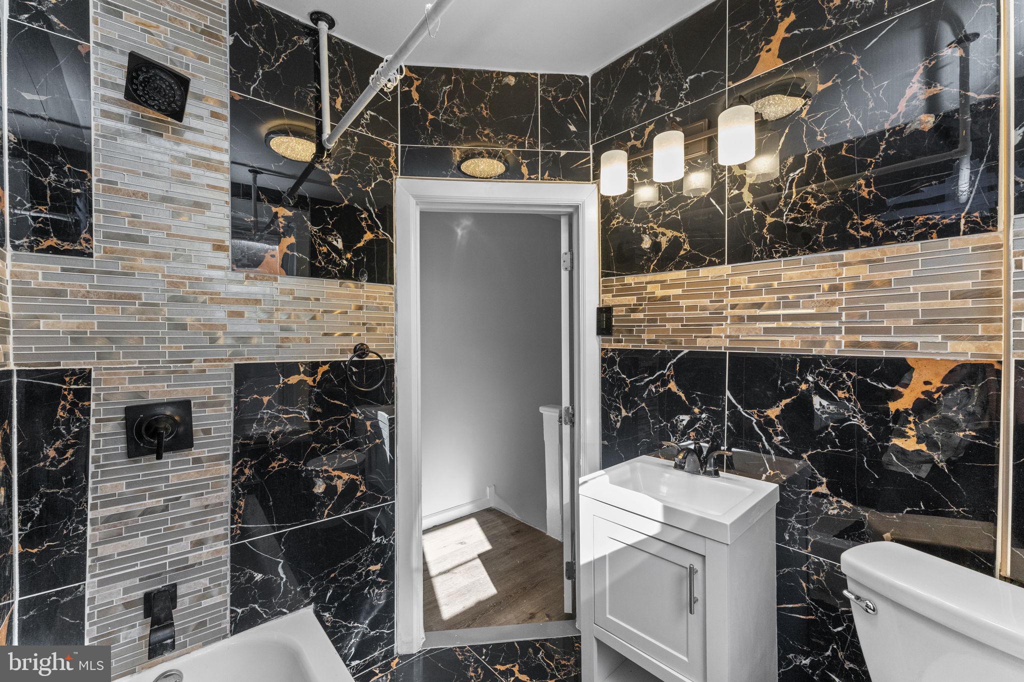 POINT BREEZE - Residential