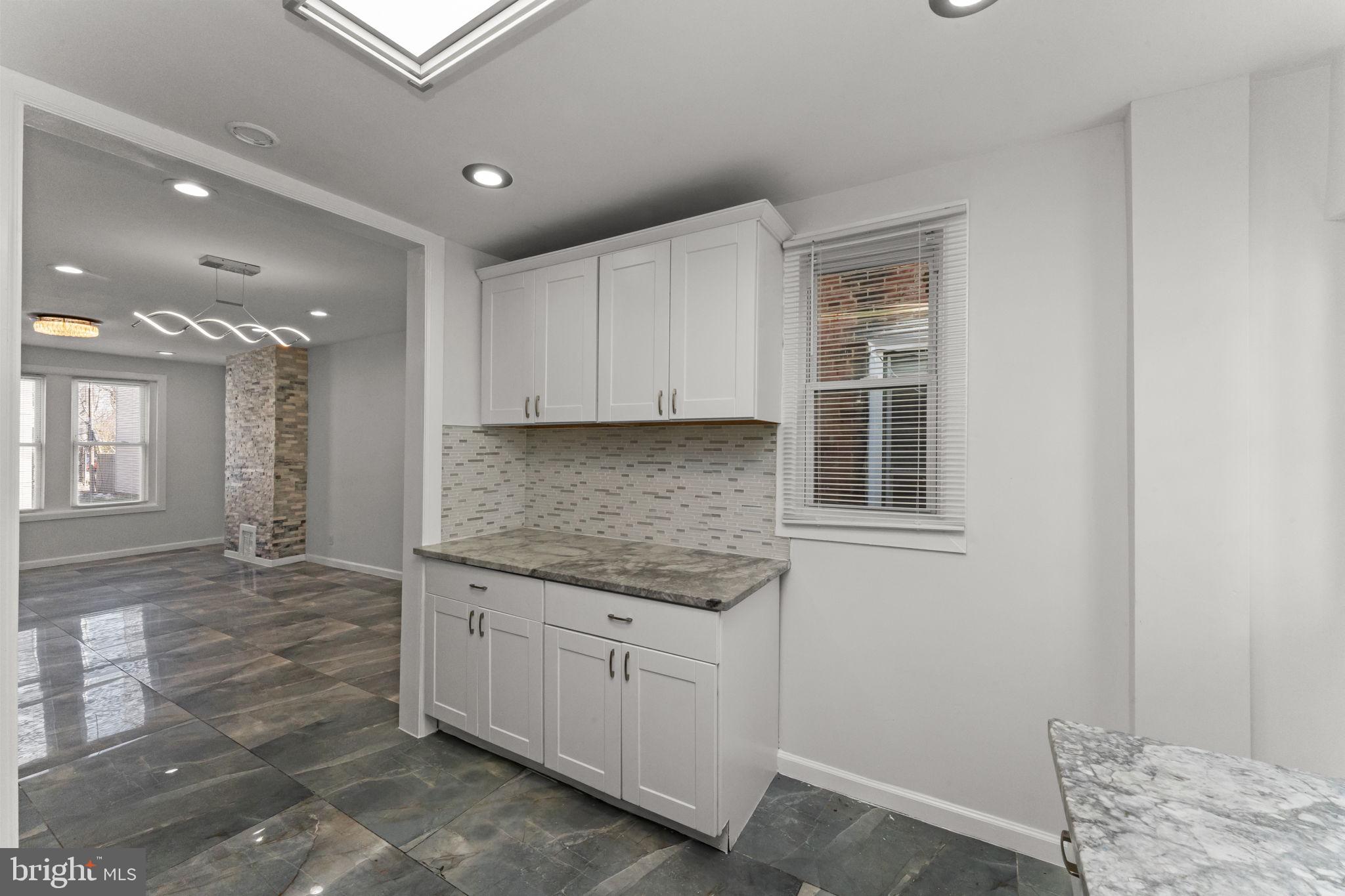 POINT BREEZE - Residential