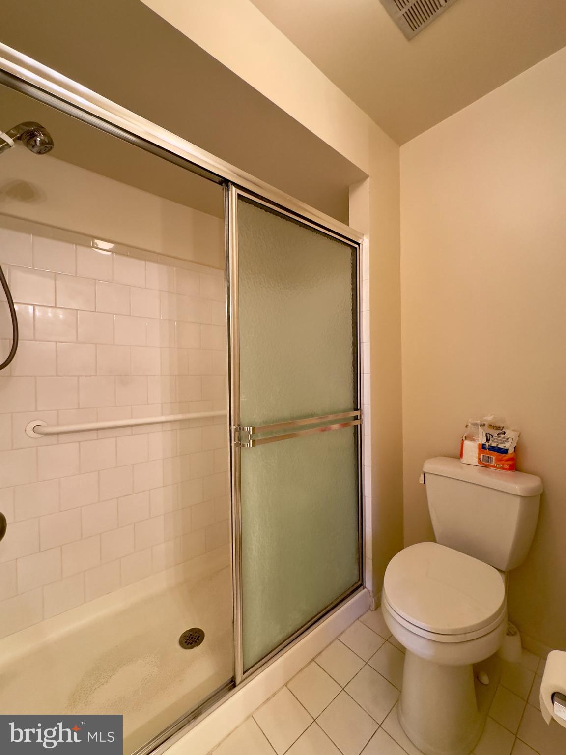 GARRISON - Residential Lease