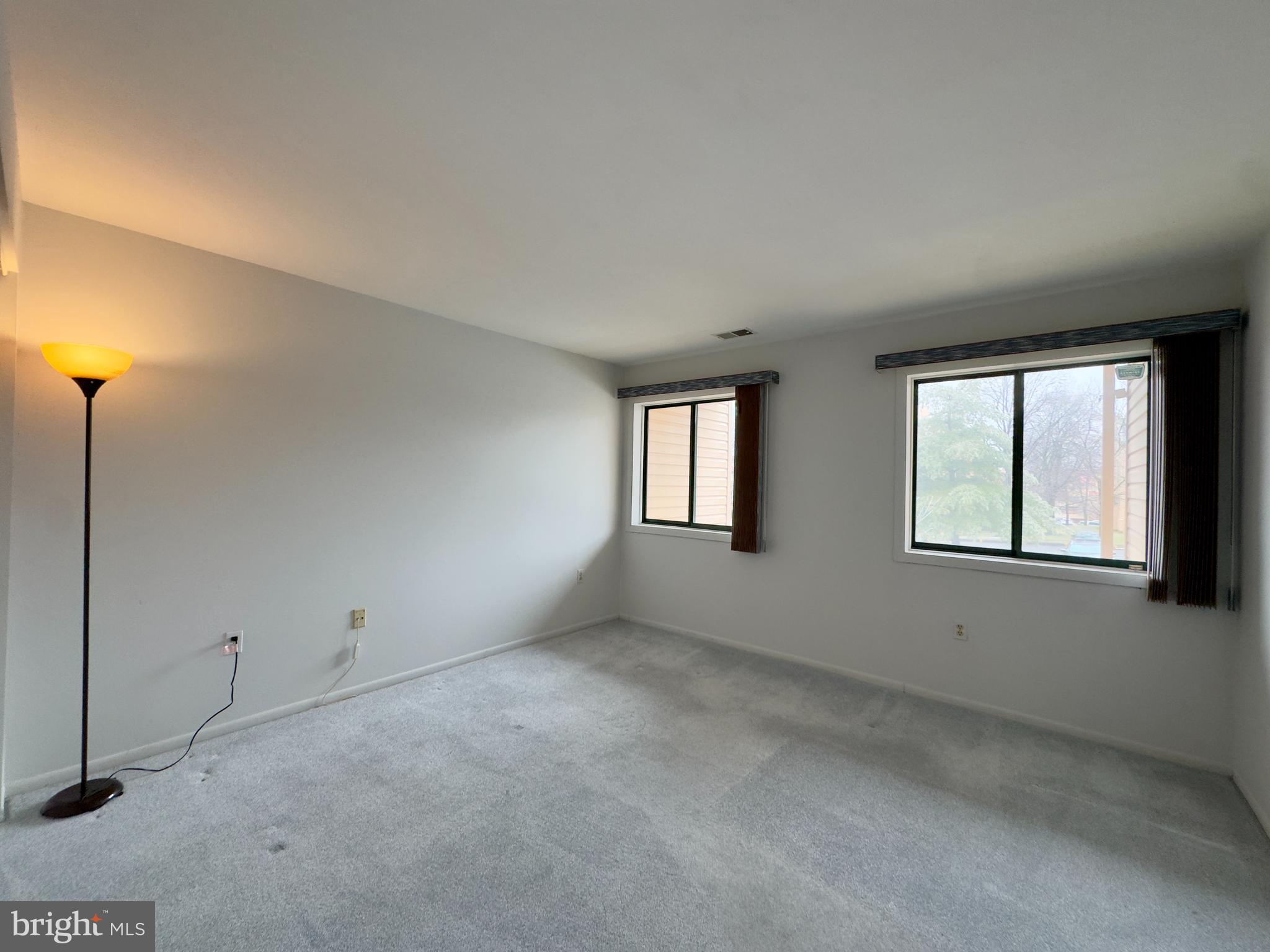 GARRISON - Residential Lease