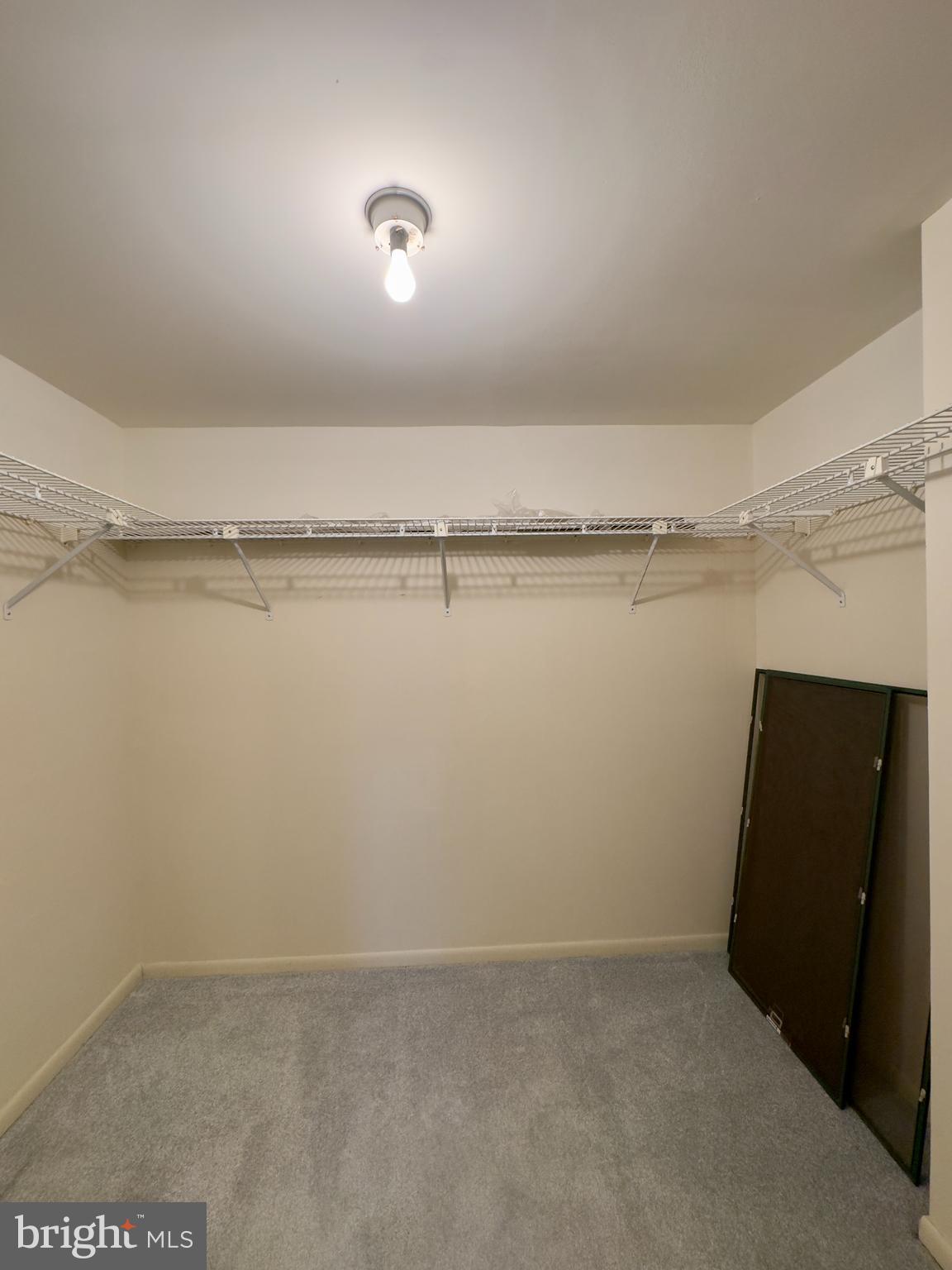 GARRISON - Residential Lease