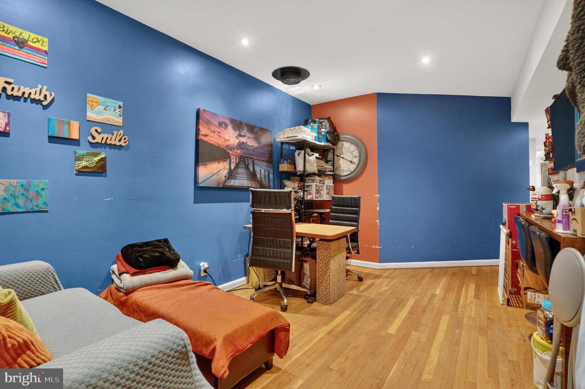 1241 DUNCAN PLACE NE