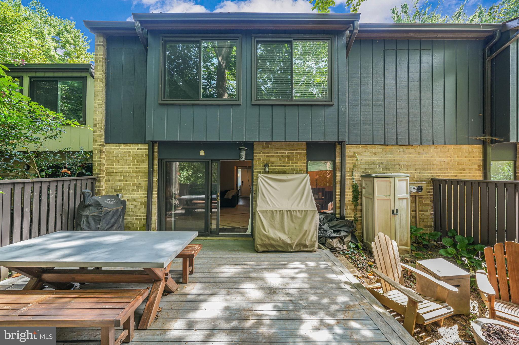 IVY OAK - Residential