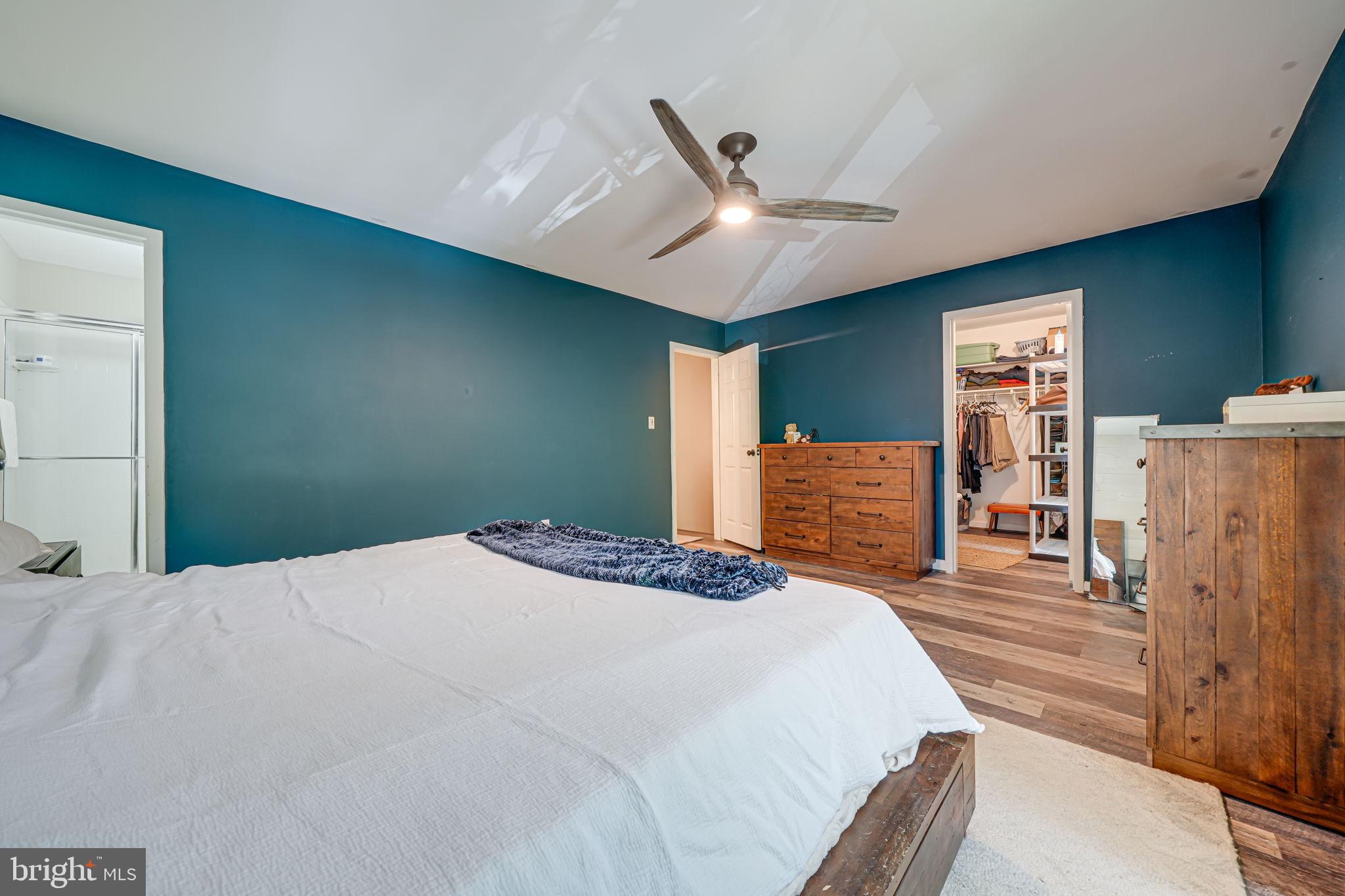 IVY OAK - Residential