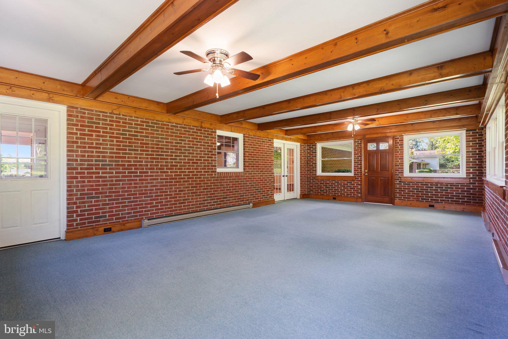 WINFREY CARLETON HILLS - Residential