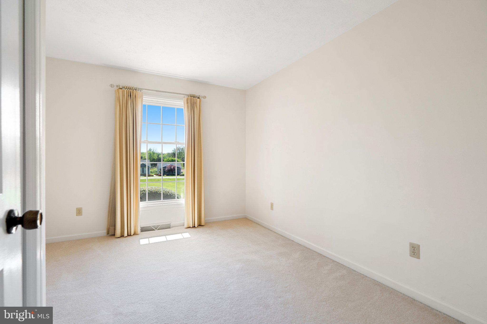 WINFREY CARLETON HILLS - Residential