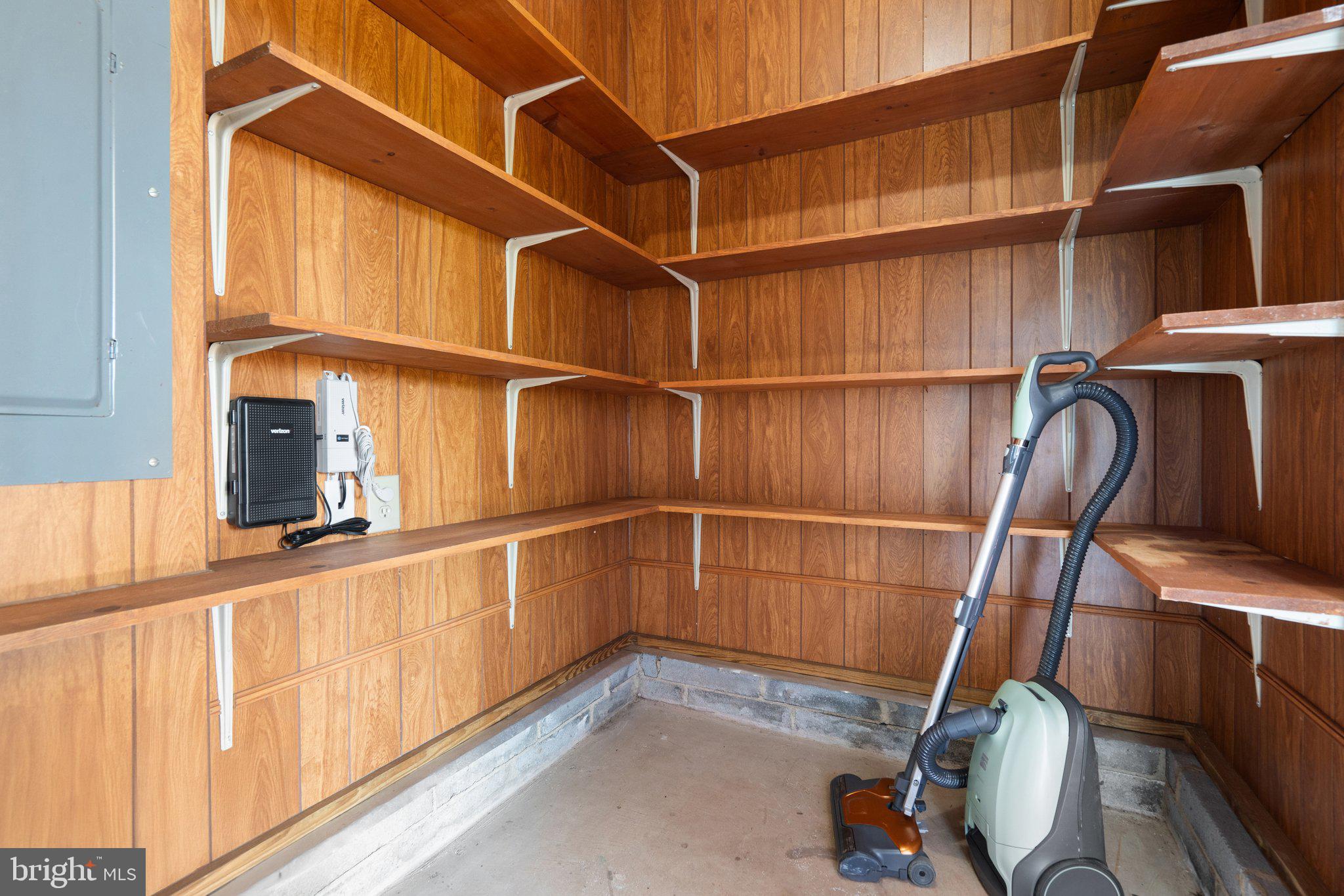 WINFREY CARLETON HILLS - Residential