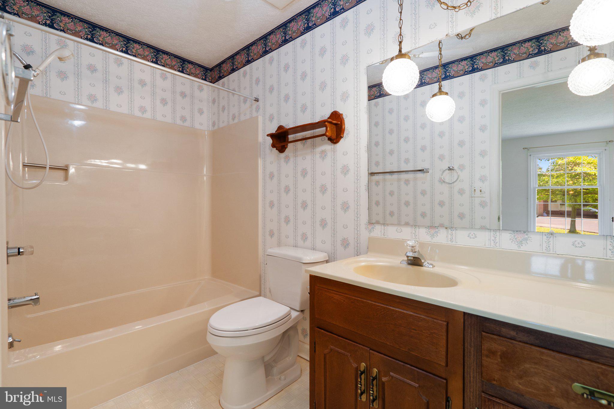 WINFREY CARLETON HILLS - Residential