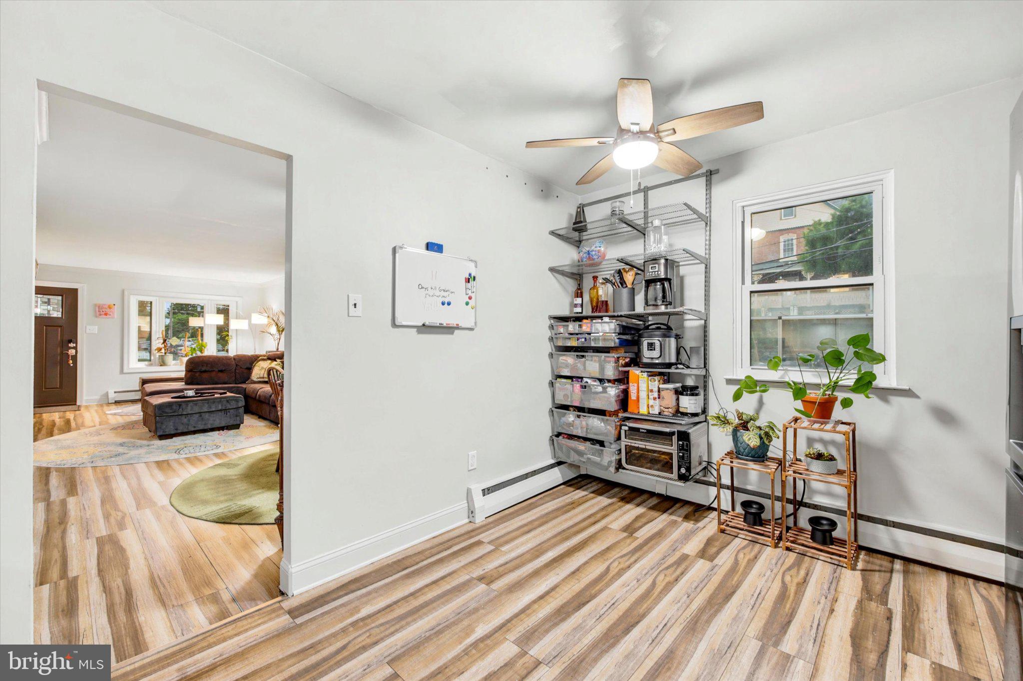 CLIFTON HEIGHTS - Residential