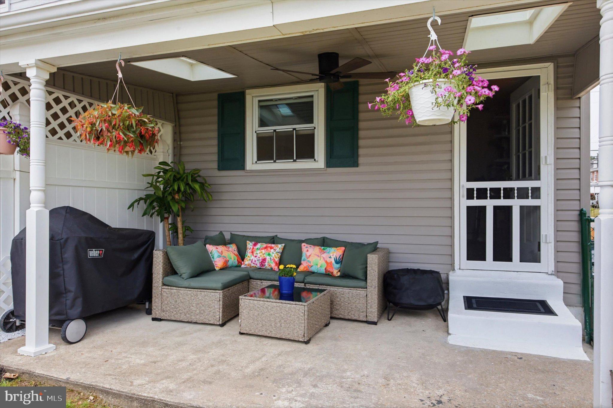 CLIFTON HEIGHTS - Residential