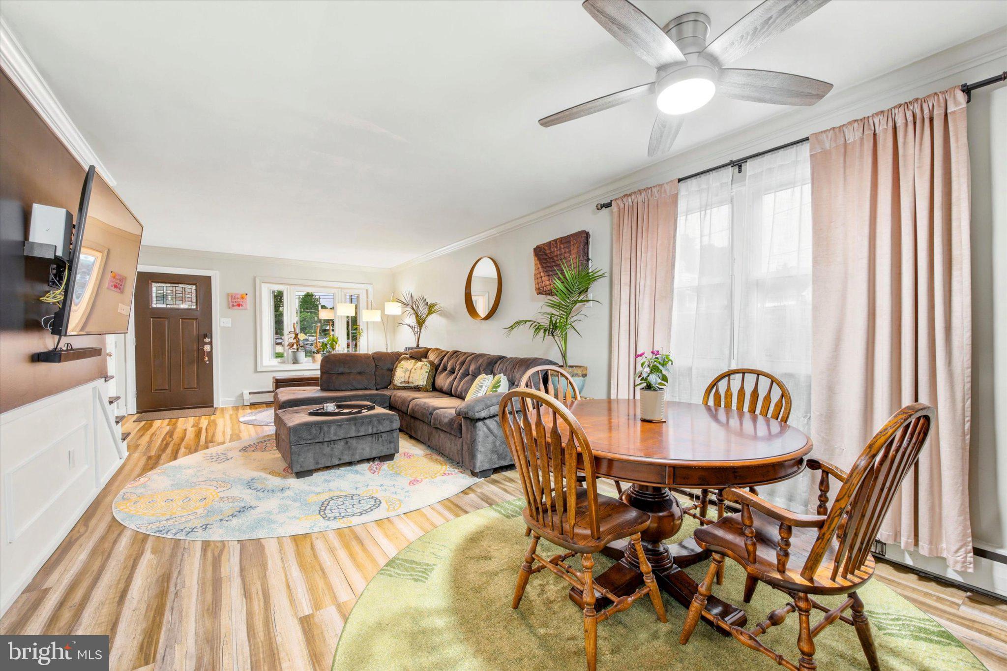 CLIFTON HEIGHTS - Residential