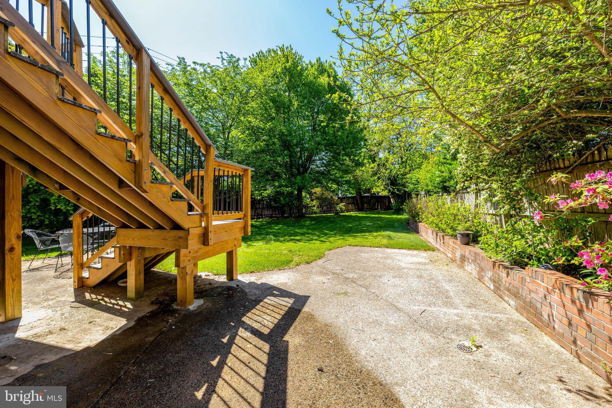 BLAIR WOODS - Residential