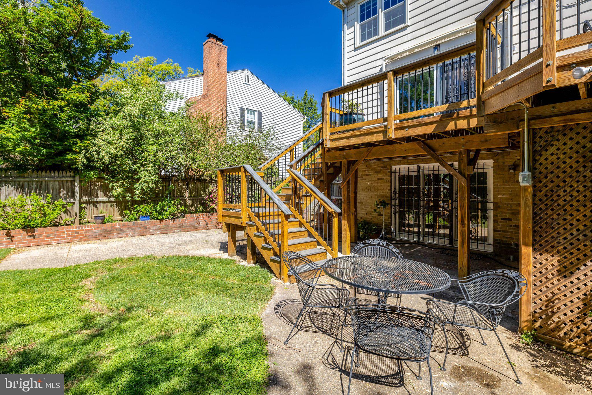 BLAIR WOODS - Residential