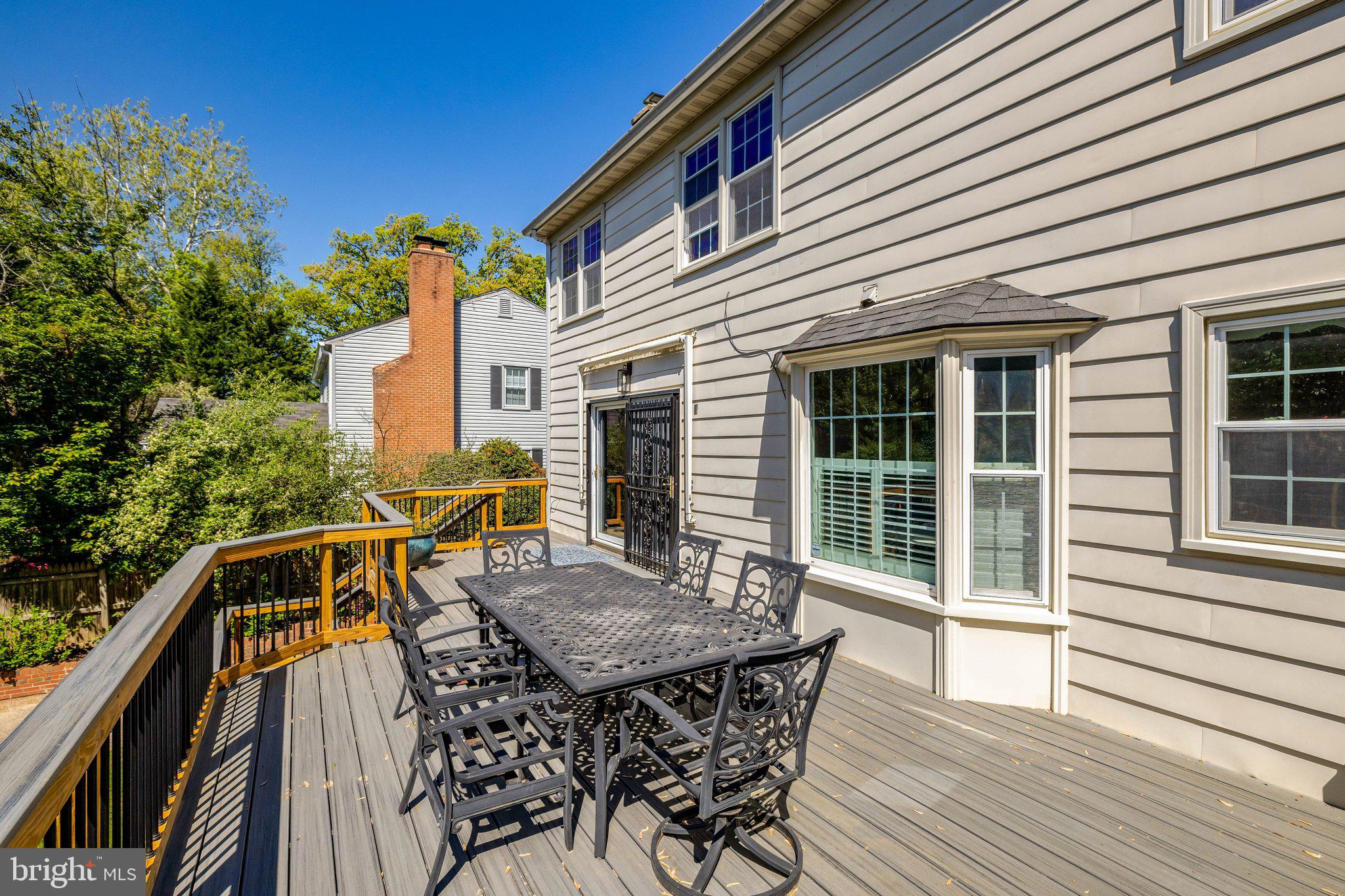 BLAIR WOODS - Residential