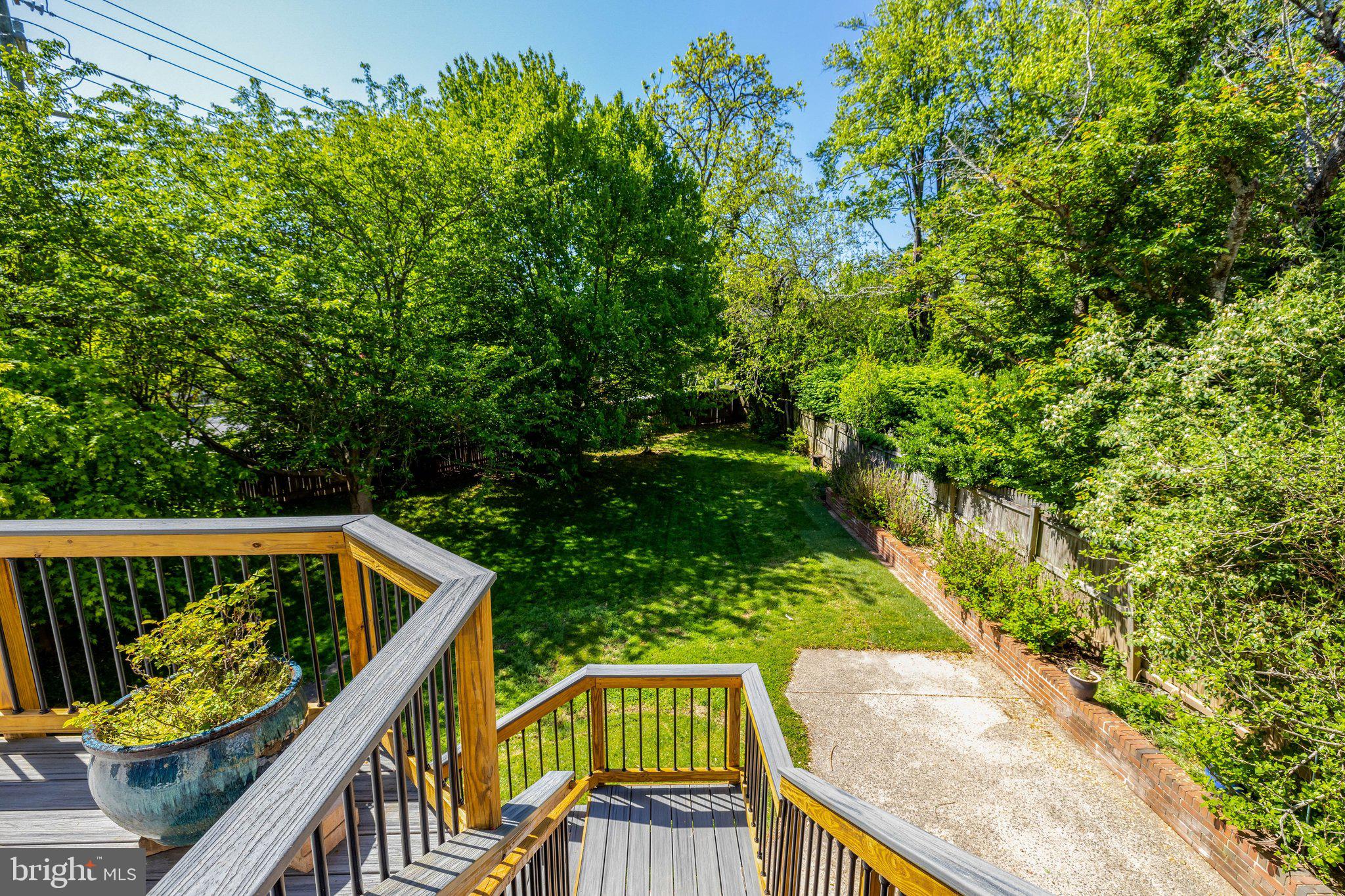 BLAIR WOODS - Residential