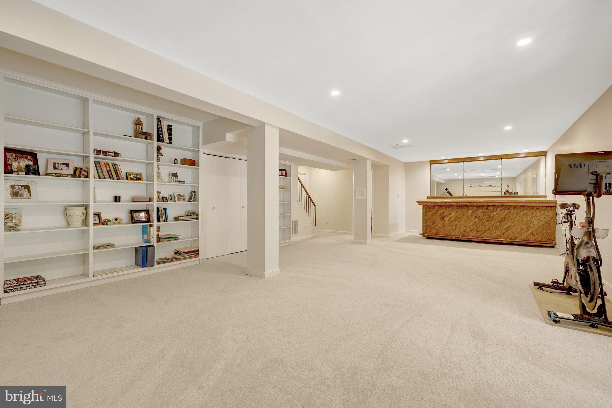 BLAIR WOODS - Residential