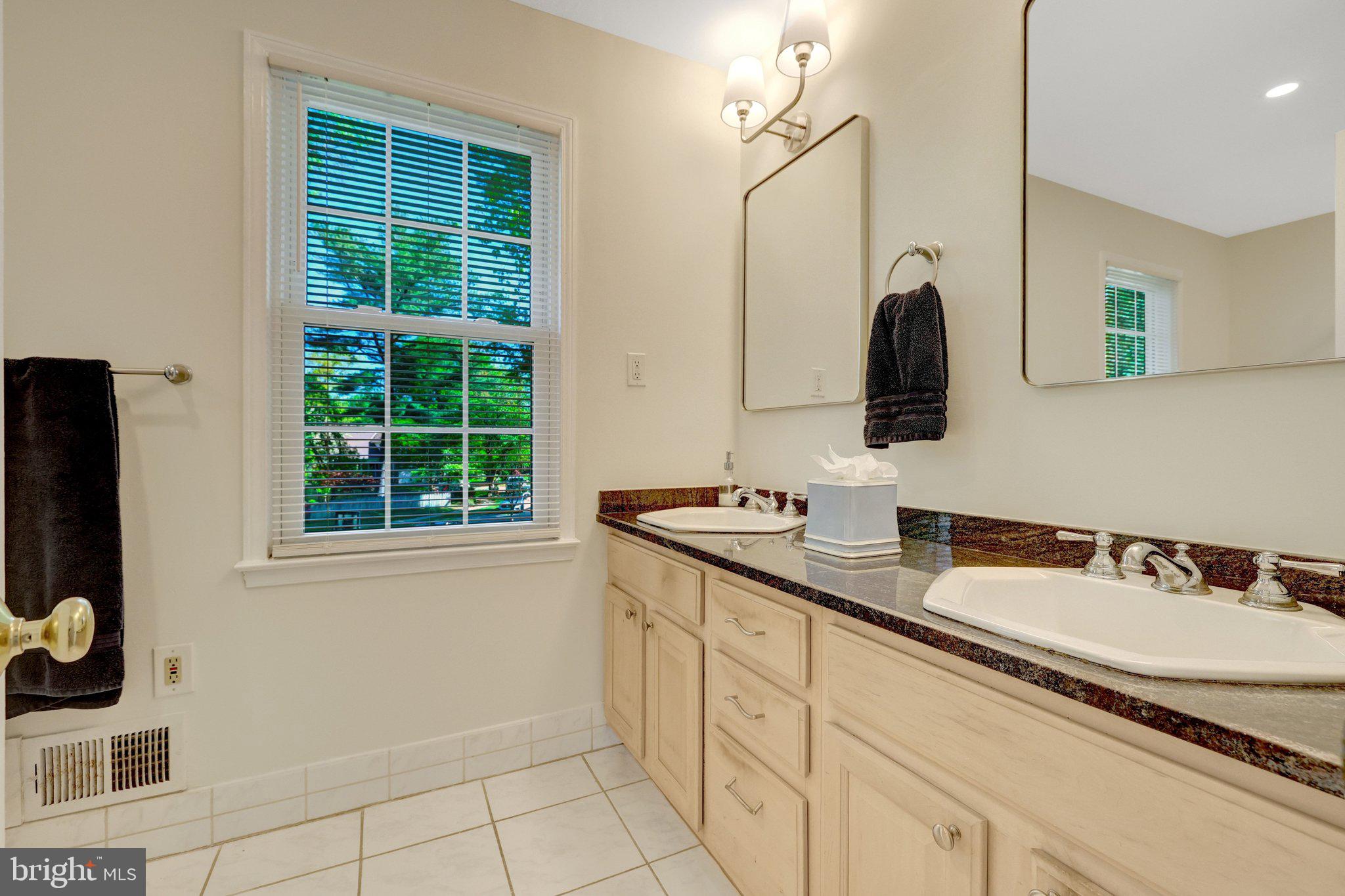 BLAIR WOODS - Residential