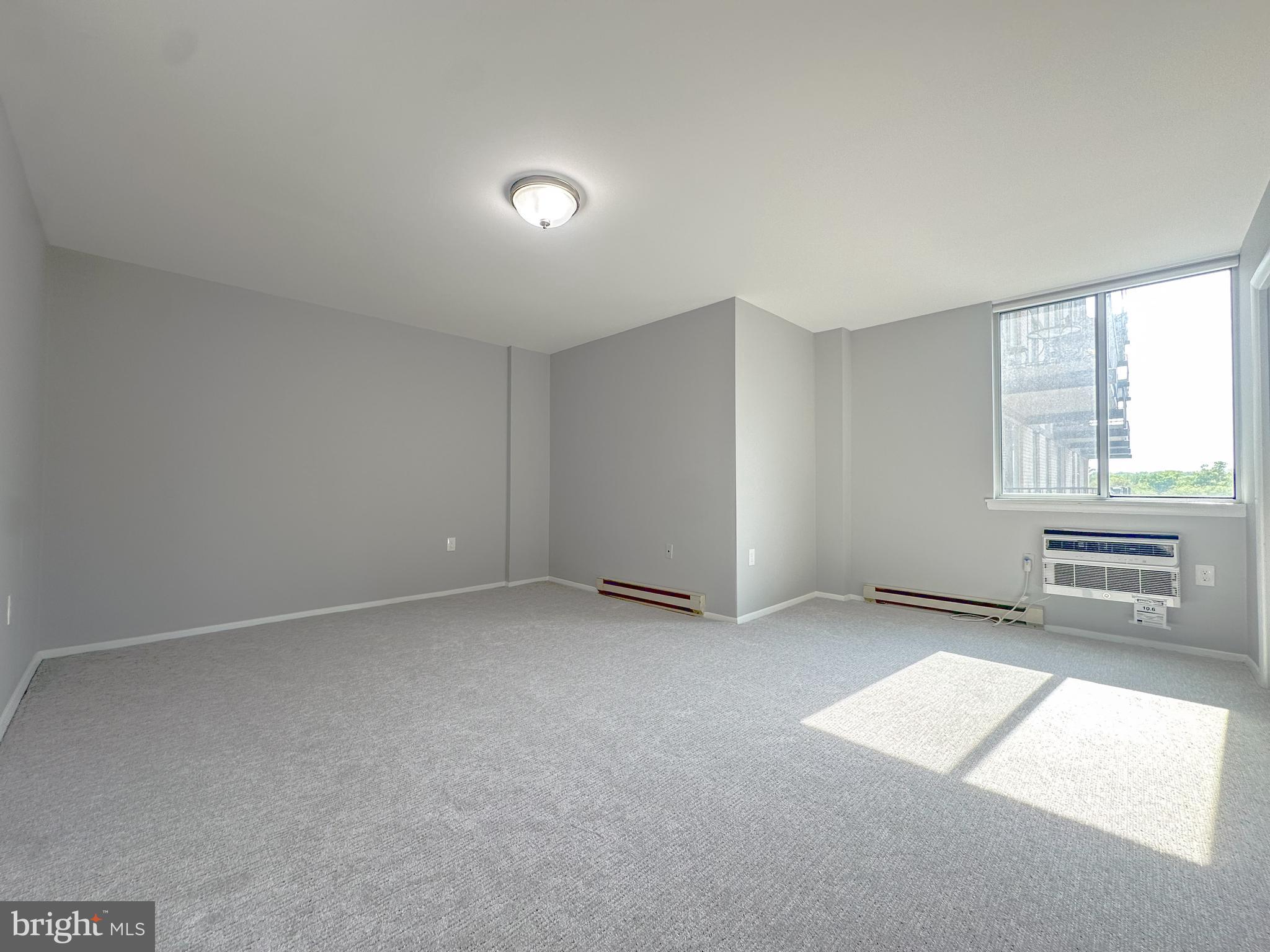 BARCROFT HILLS - Residential